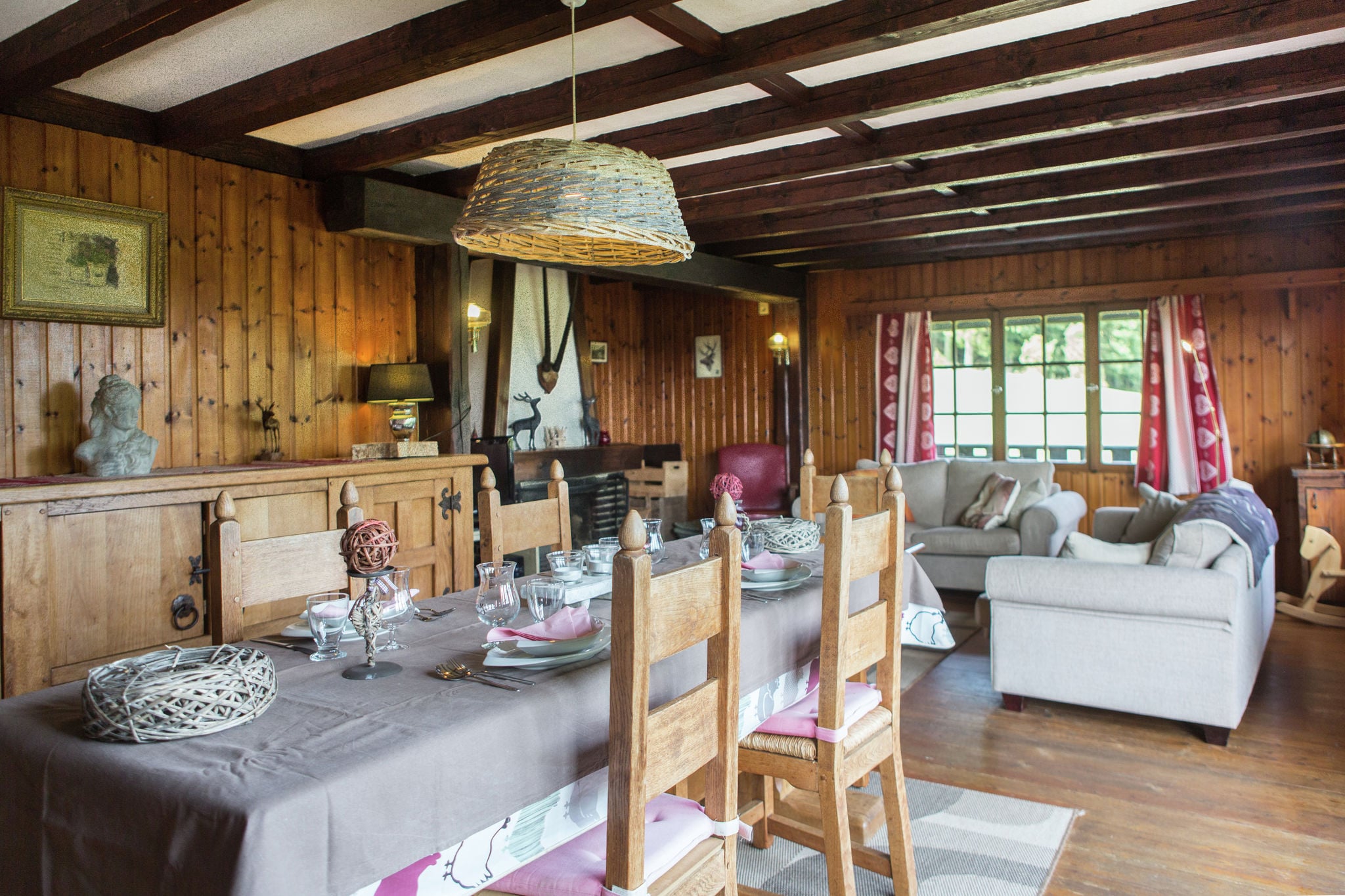Scenic chalet in Durbuy with terrace