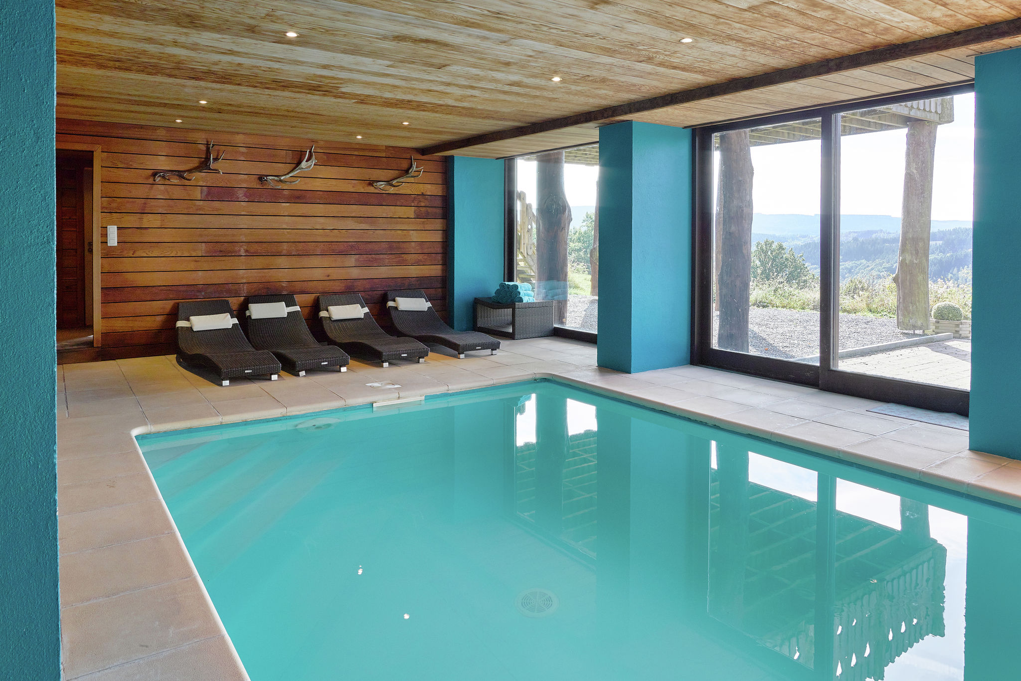 Luxueuse maison de vacances avec piscine à Stoumont