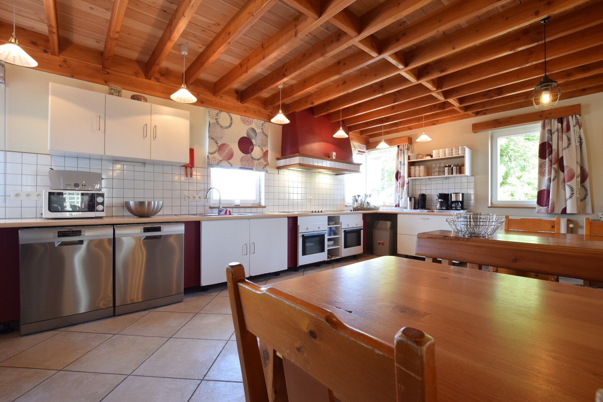 Vakantiehuis Vielsalm max. 26 personen 2 huisdieren 10 slaapkamers zwembad sauna #14