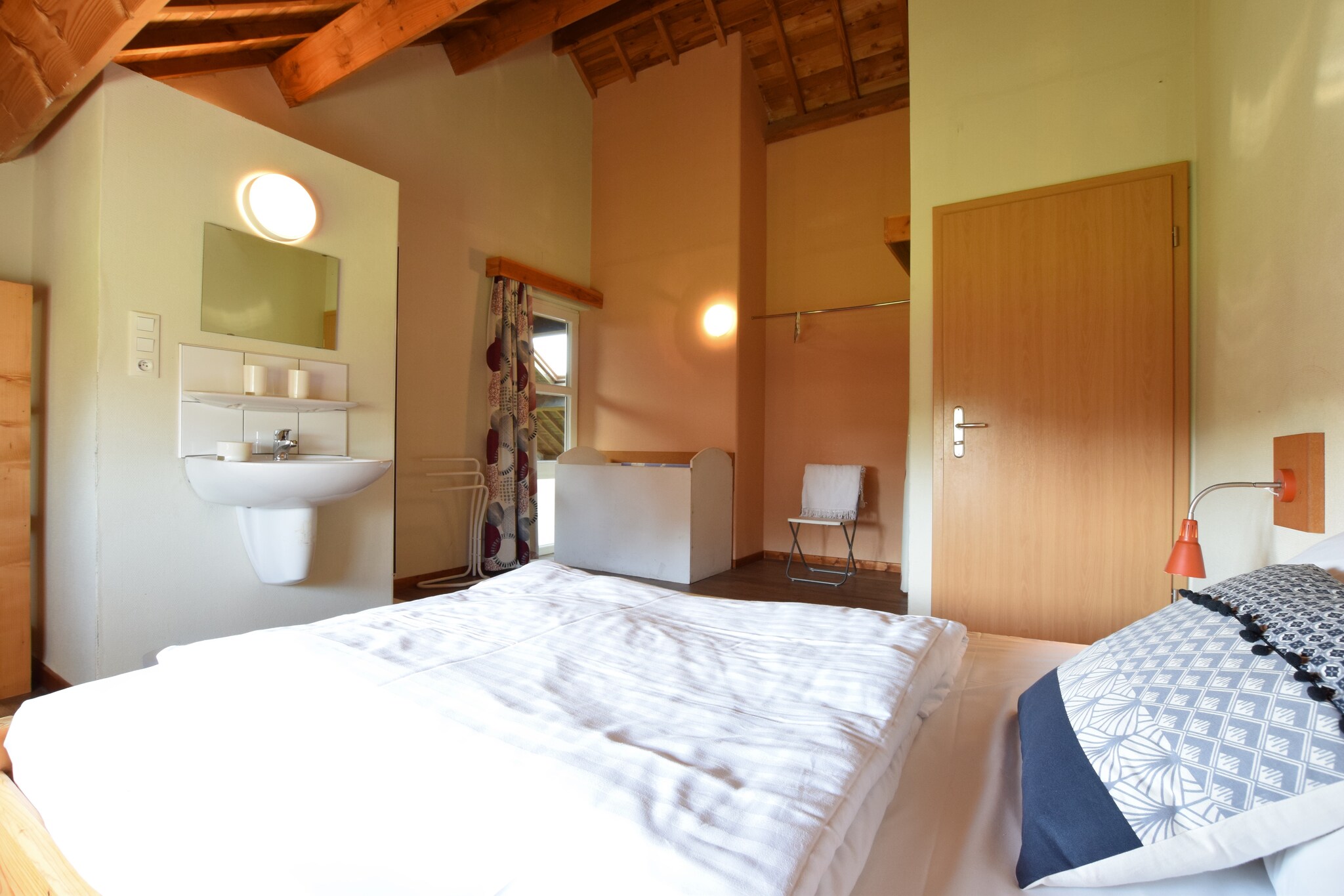 Vakantiehuis Vielsalm max. 26 personen 2 huisdieren 10 slaapkamers zwembad sauna #21