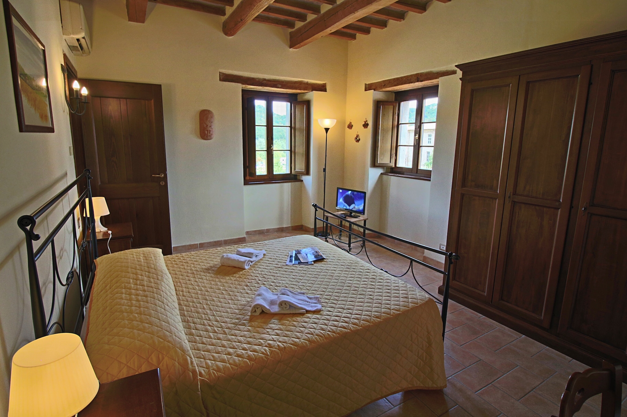 Bed Room