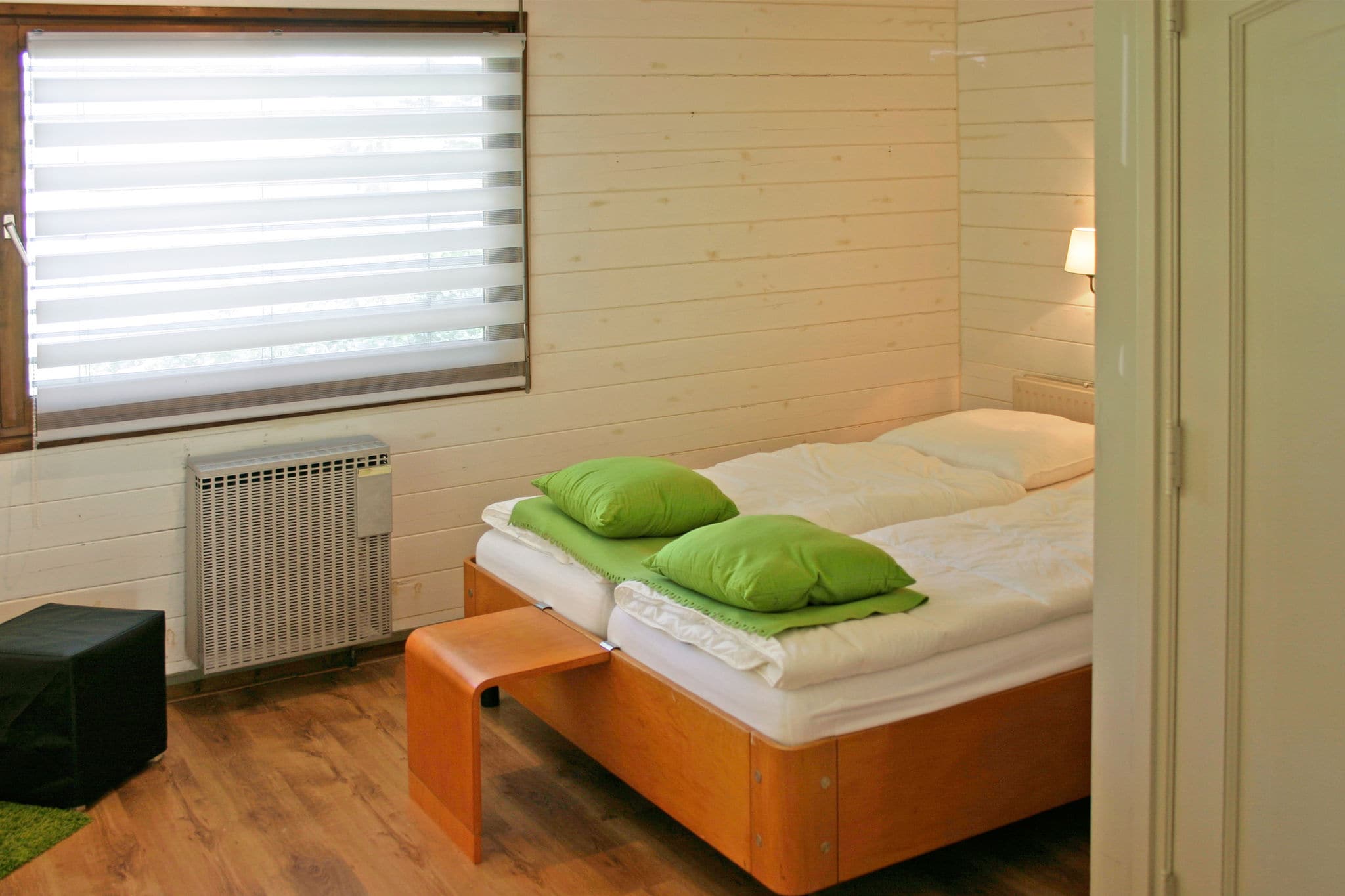 Cosily furnished chalet with microwave, in a holiday park in Twente