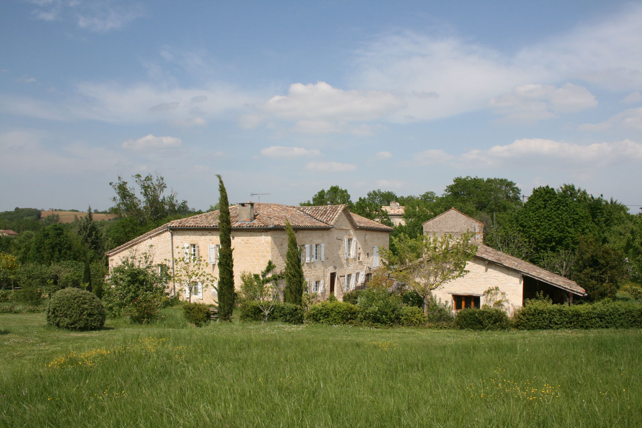 Tolles Cottage mit Swimmingpool in Fayssac, Frankreich