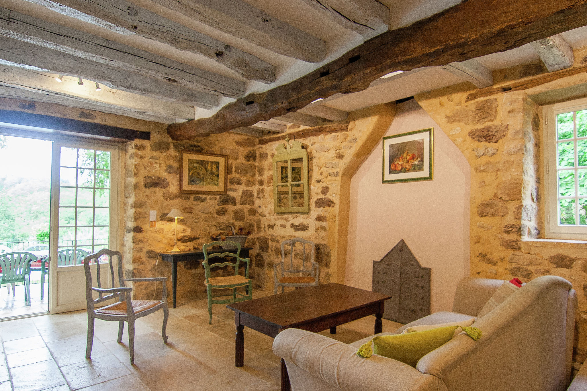 Schilderachtige vakantiewoning in Dordogne met poolhouse