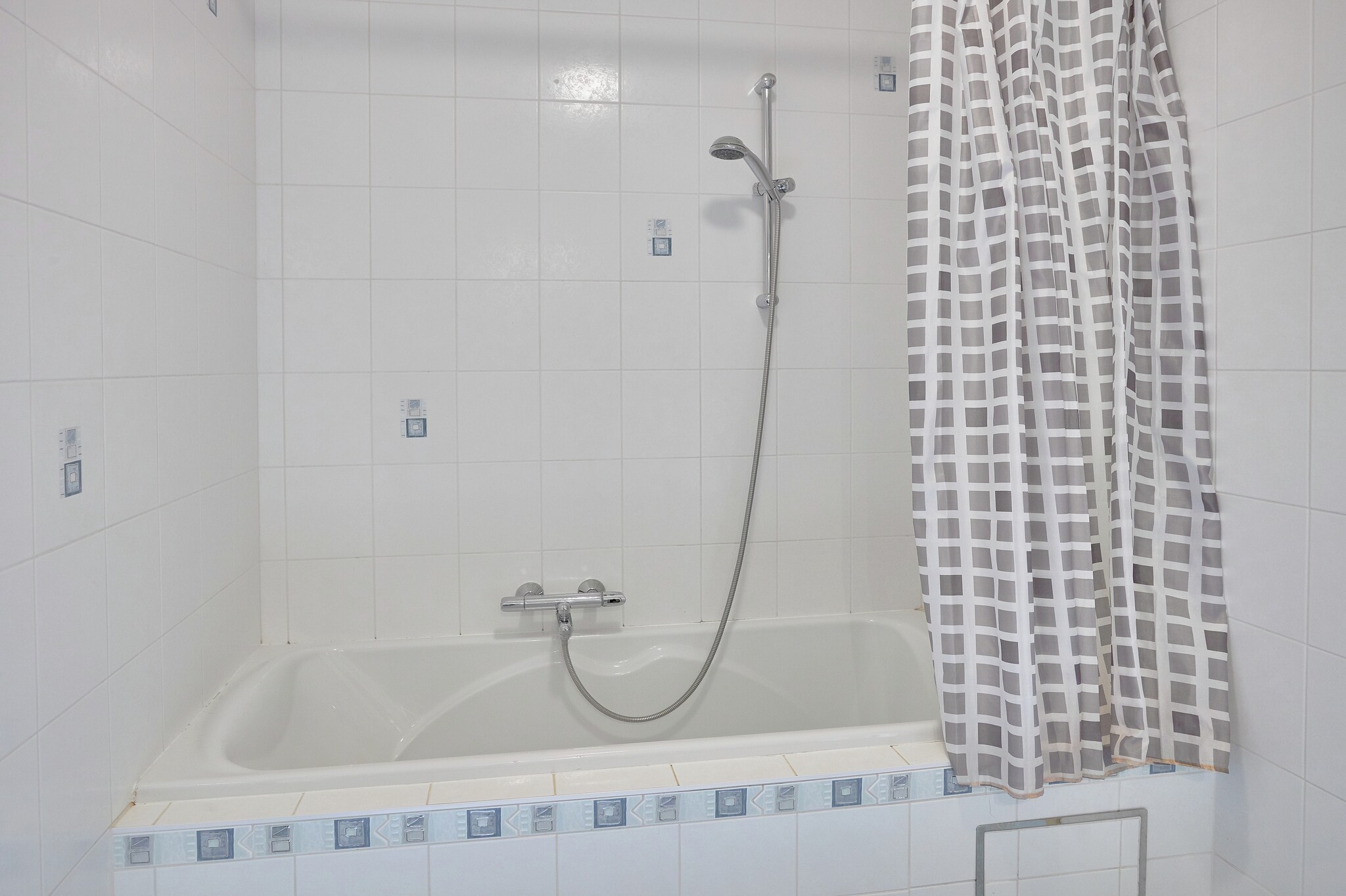 Vakantiehuis Robertville max. 13 personen 1 huisdier 6 slaapkamers sauna #16