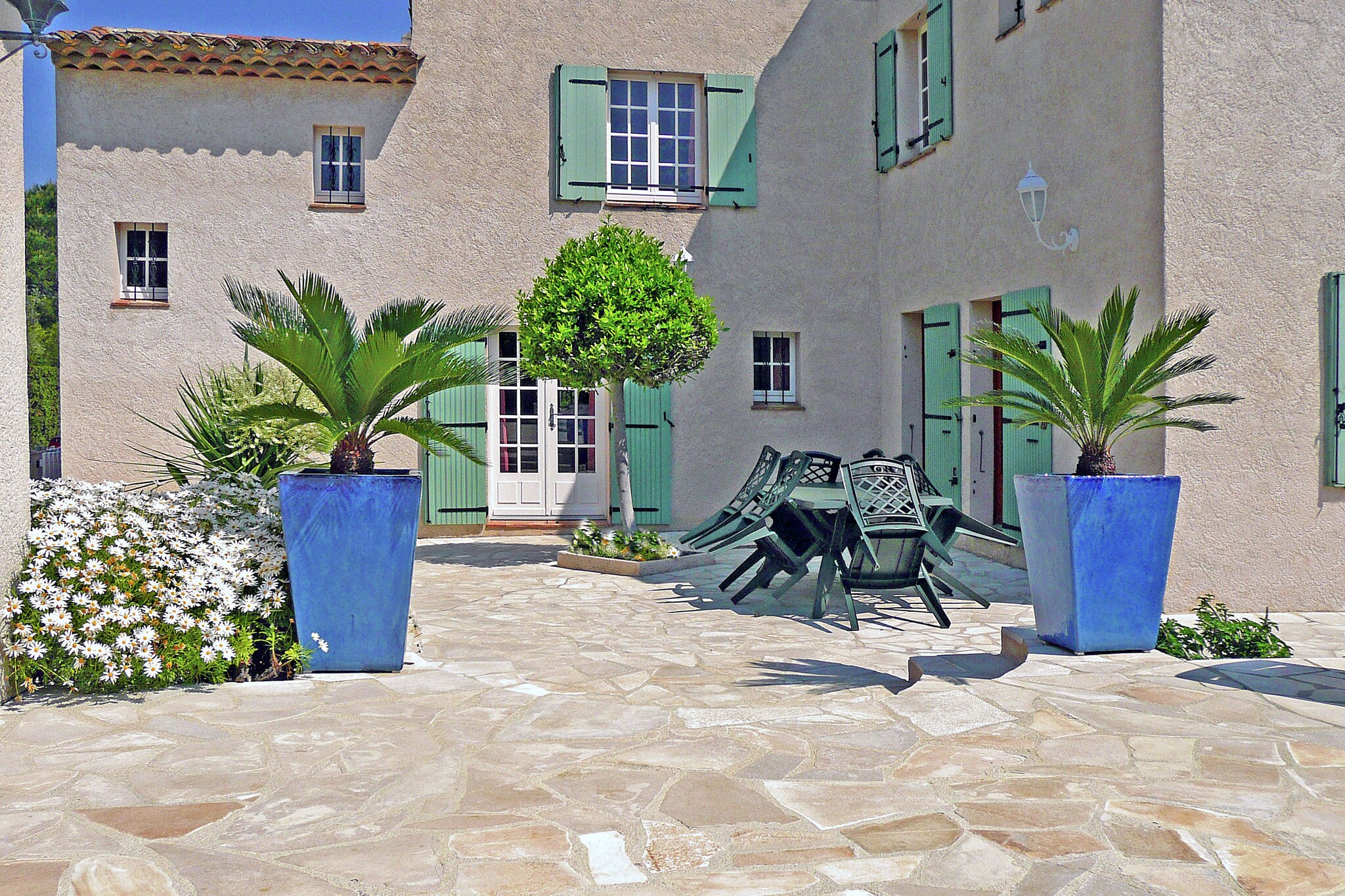 Vaste villa avec piscine à Saint-Tropez
