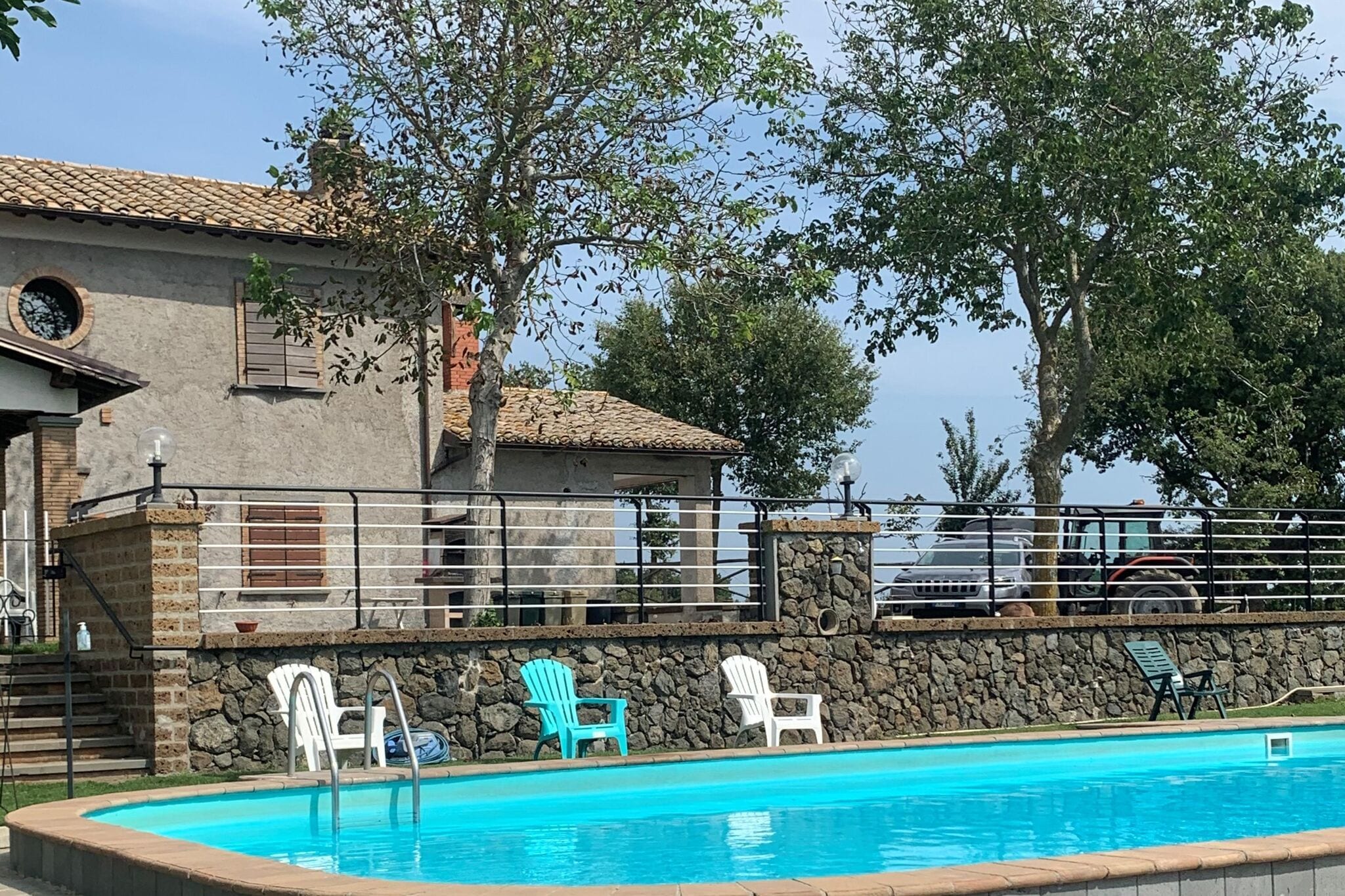 Ferme spacieuse à Bagnoregio avec piscine