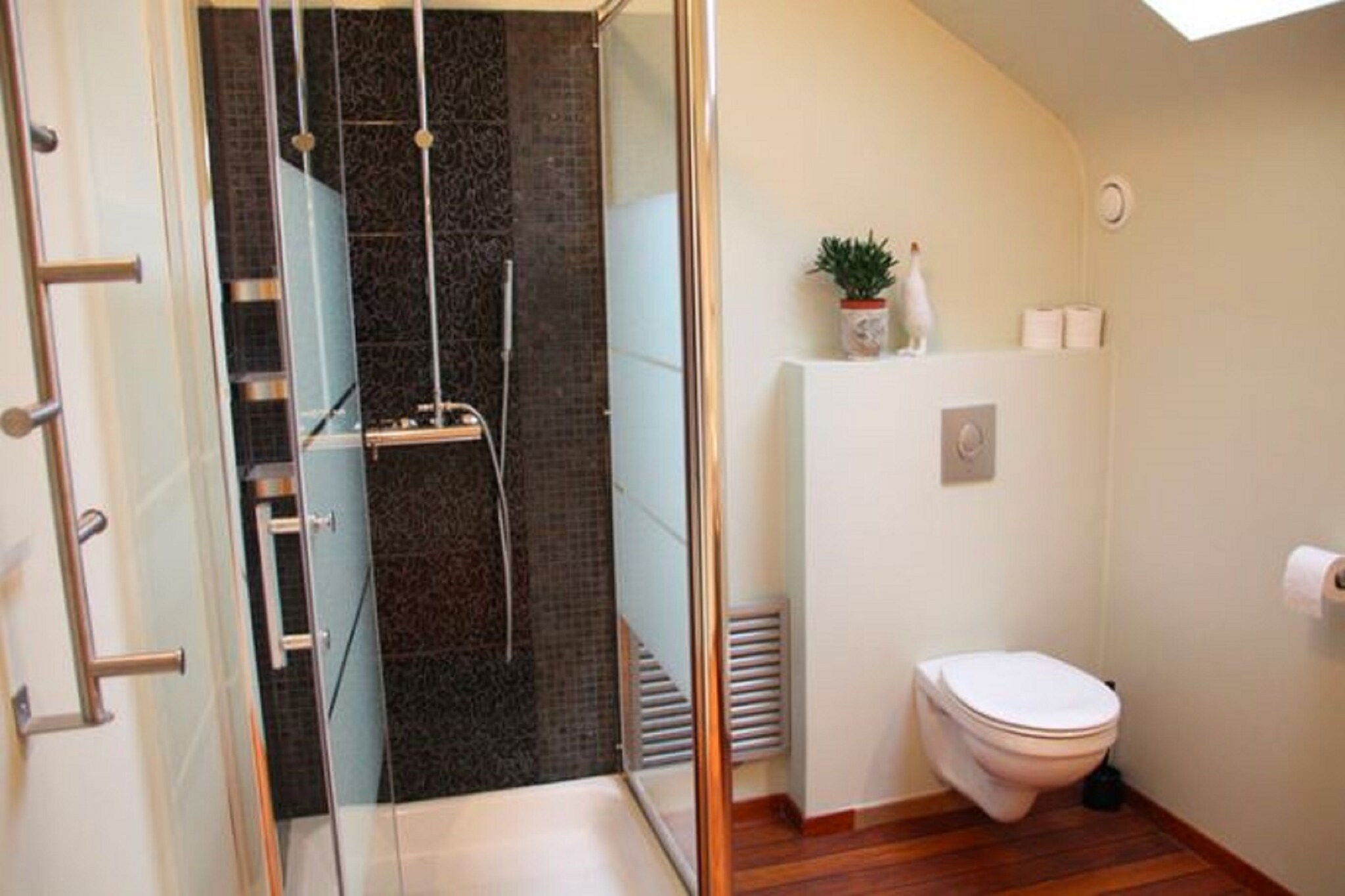 Vakantiehuis Marche-en-Famenne max. 22 personen 1 huisdier 8 slaapkamers zwembad sauna #23