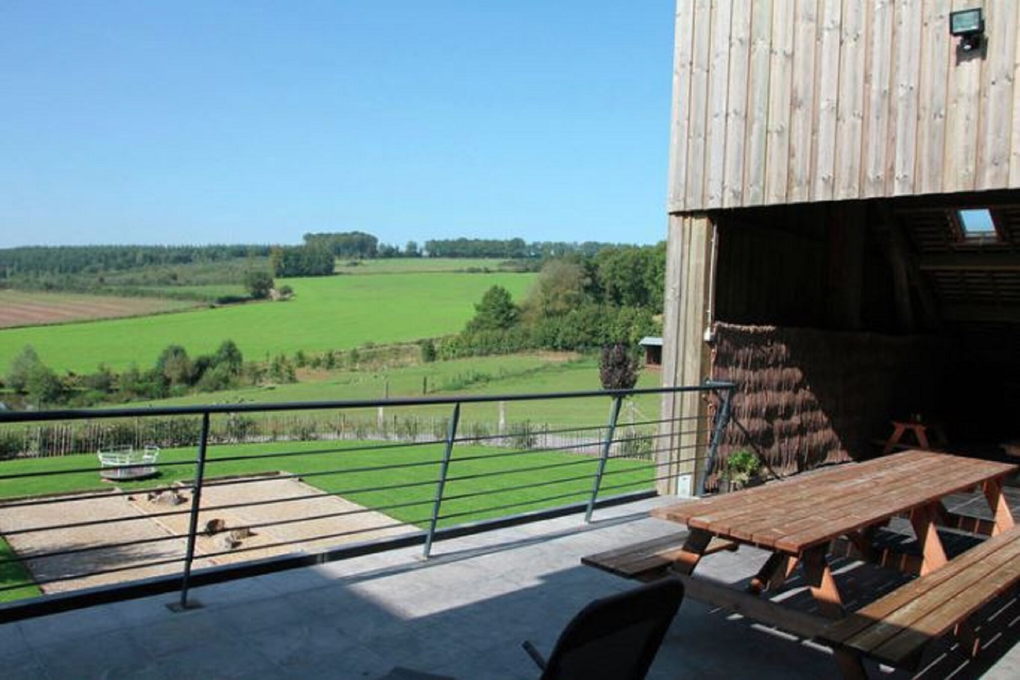 Vakantiehuis Marche-en-Famenne max. 22 personen 1 huisdier 8 slaapkamers zwembad sauna #28