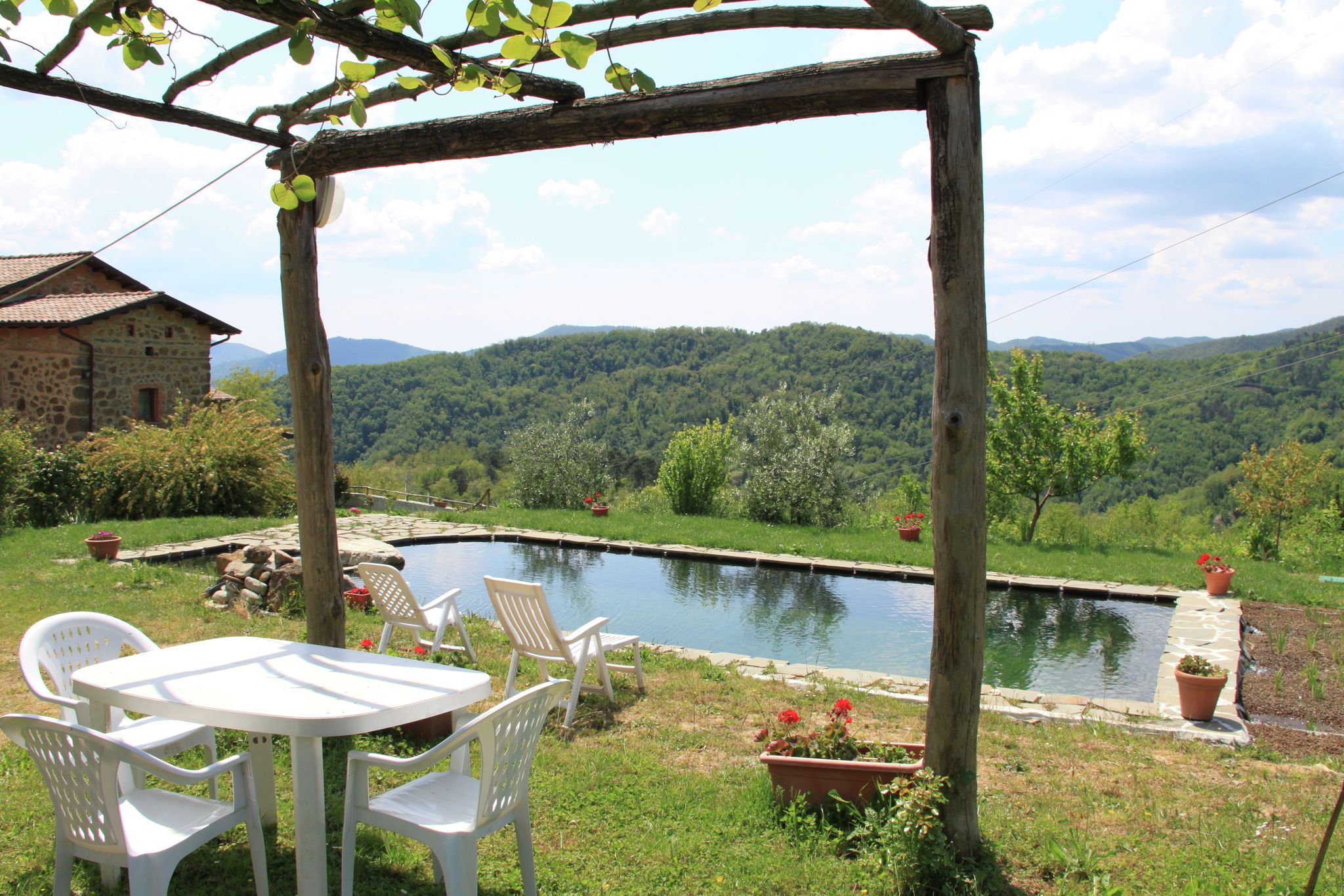 Holiday home in Canossa with Swimming Pool, Garden, Barbecue