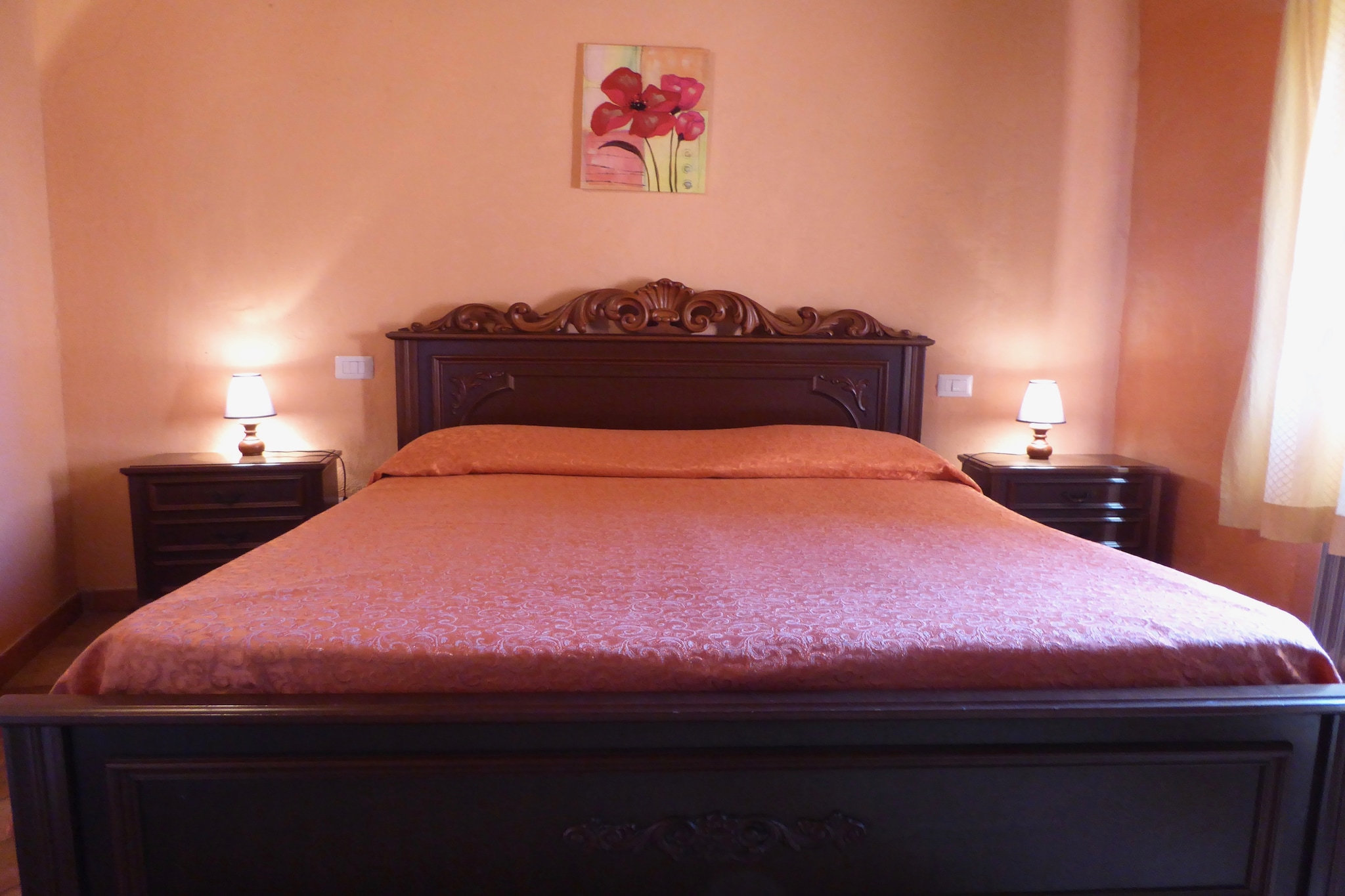 Ground floor: (open kitchen(cooker(ceramic), oven, fridge-freezer), Living/diningroom(double sofa bed, TV), relaxation area(shared with other guests)(TV(digital), stove(wood), parking, table football), garden(shared with other guests), garden furniture, BBQ, swimming pool(shared with other guests, natural swimming pond, 10 x 6 m., opened from Jan upto and including Jan), bicycles available(paid))\n\nOn the 1st floor: (bedroom(double bed, children\'s bed), bathroom(shower, washbasin, toilet, bidet))