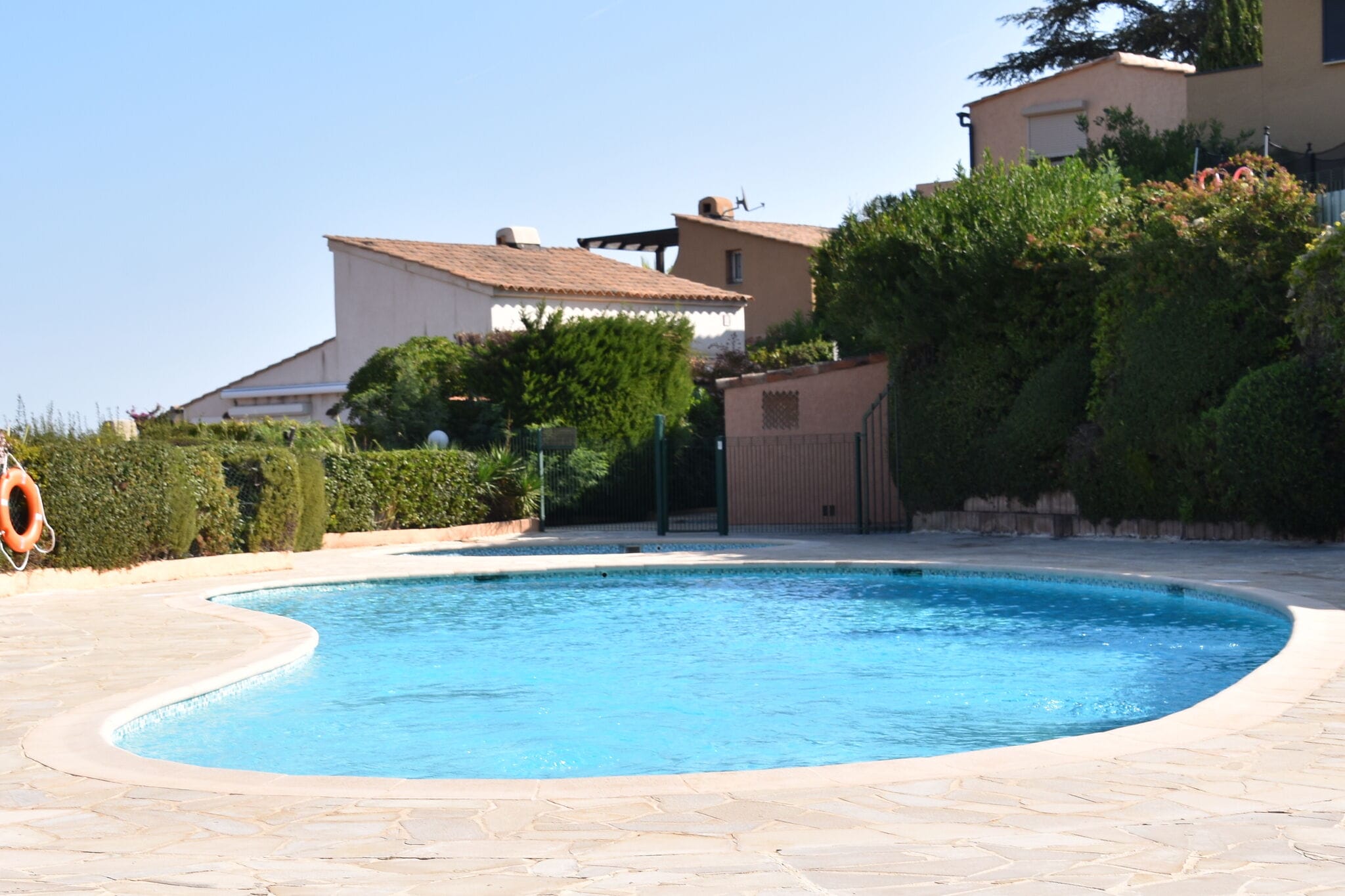 Maison de vacances moderne avec piscine à Théoule-sur-Mer