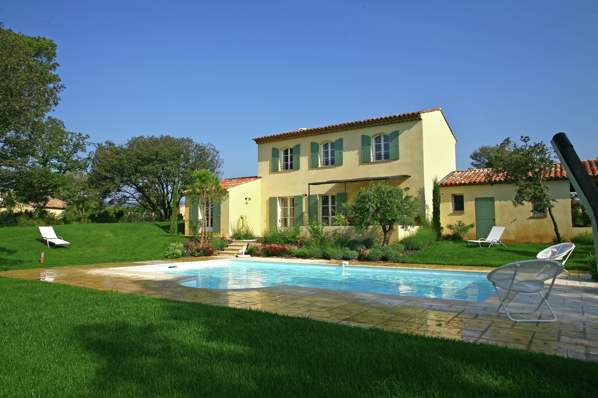 Grote villa met privézwembad tussen de Provence en Riviera