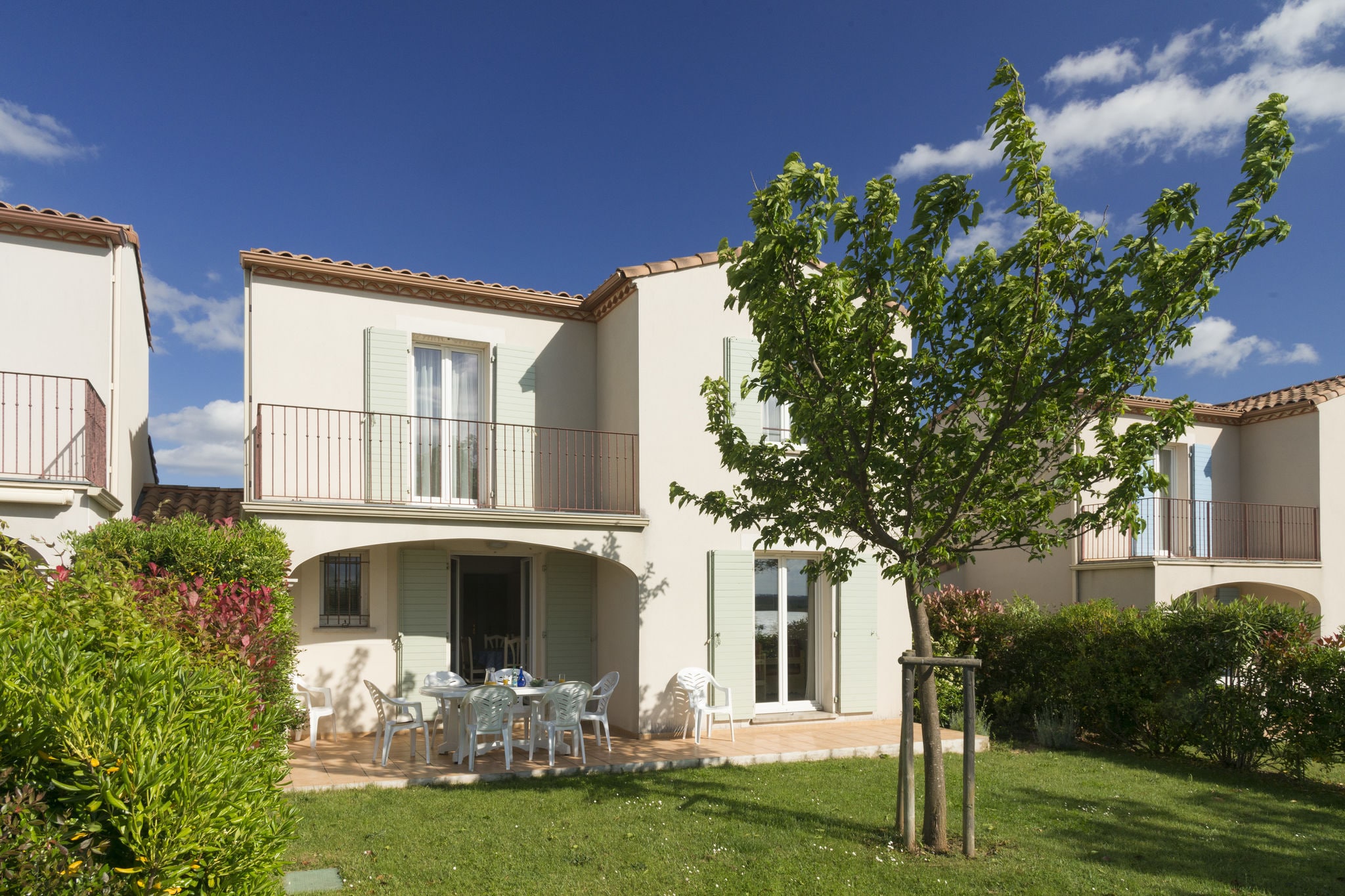 Attached house with terrace or loggia located in Languedoc