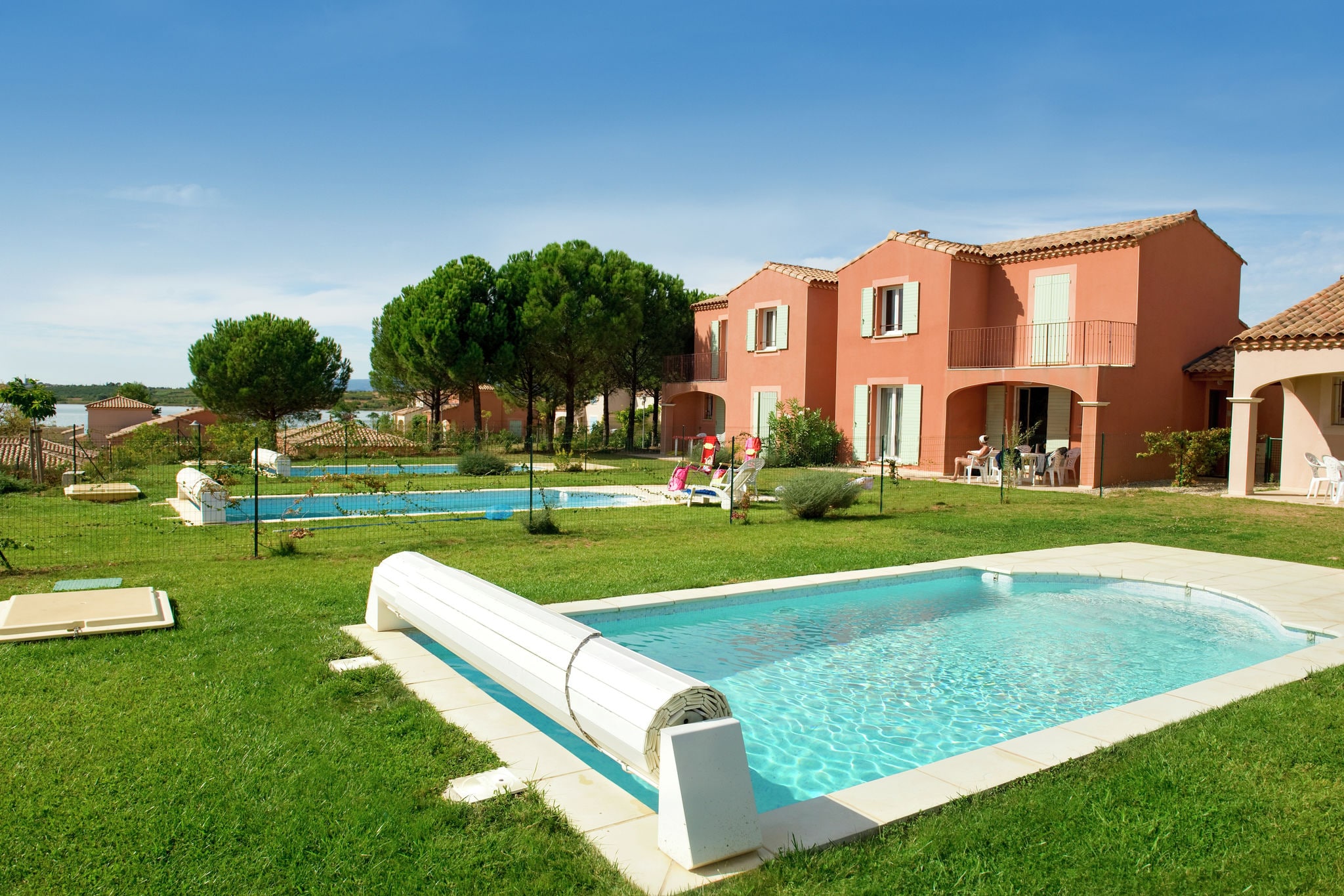Summer villa with terrace or loggia, located in Languedoc
