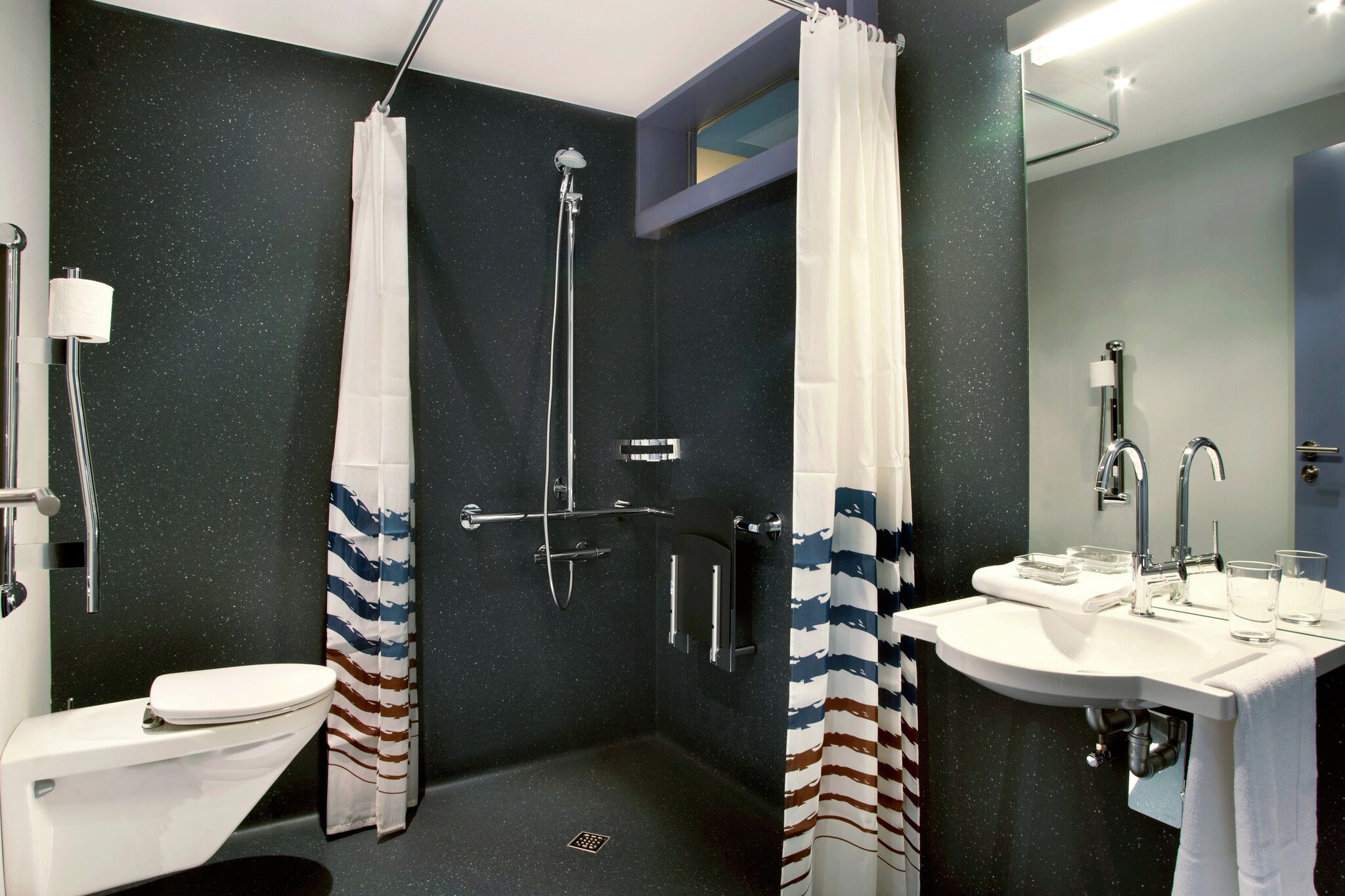 Vakantiehuis Bütgenbach max. 24 personen 9 slaapkamers #24