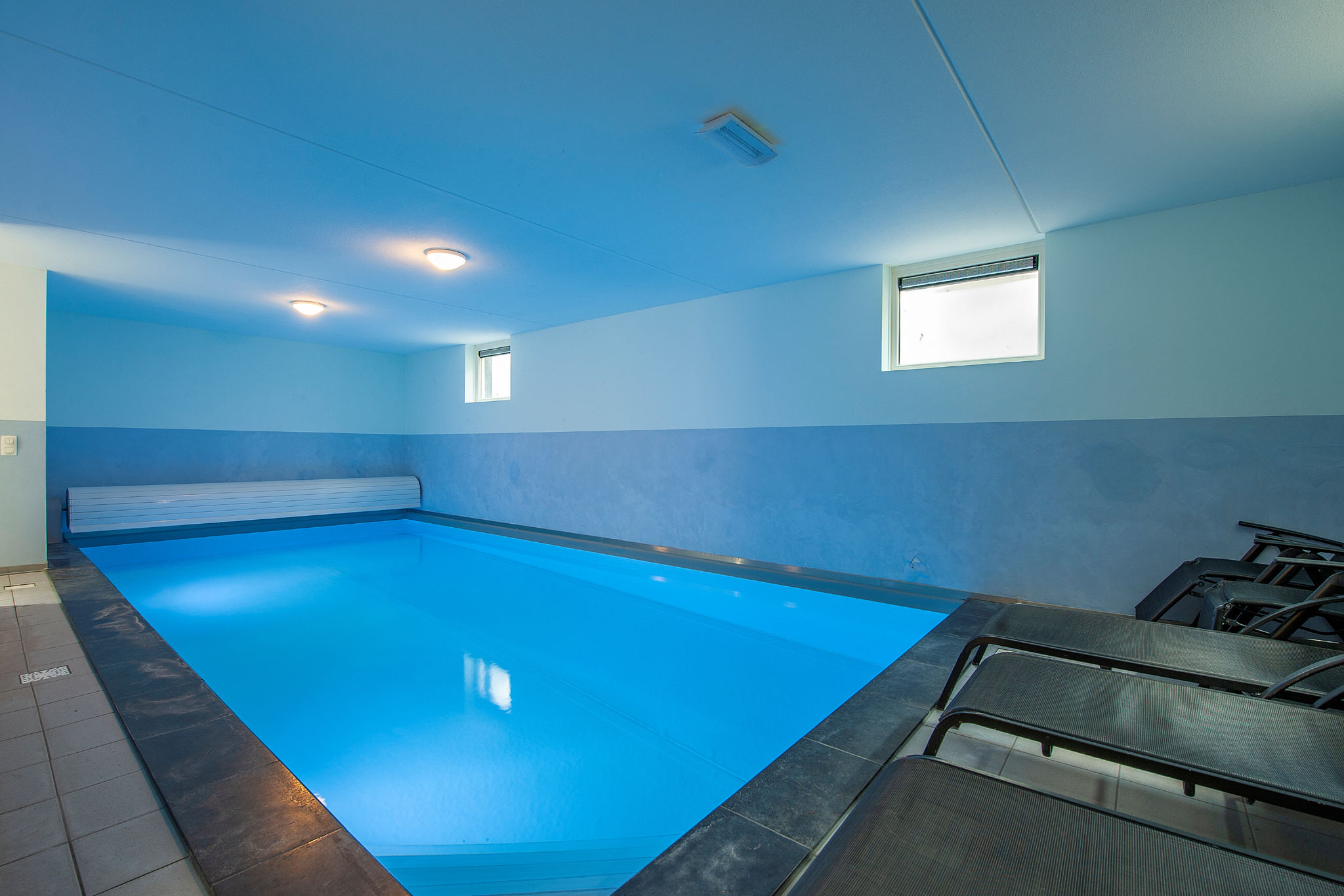 Wellnessvilla met privé indoor zwembad, op een vakantiepark in de Maasduinen