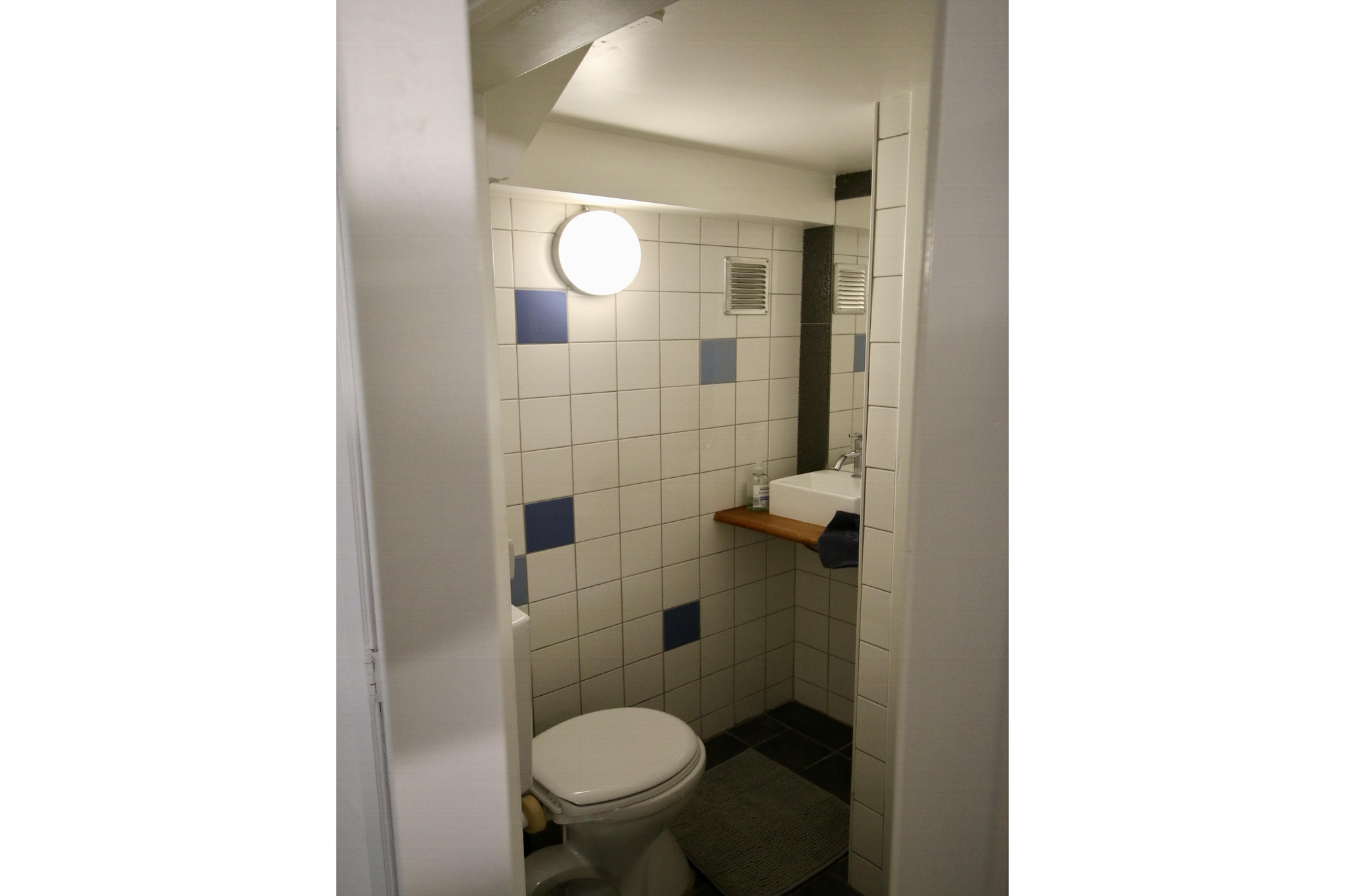 La Vue Phénoménale-Badkamer