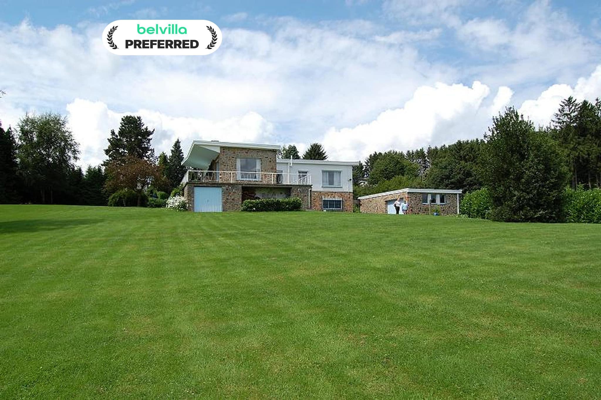 La Vue Phénoménale-Buitenkant zomer