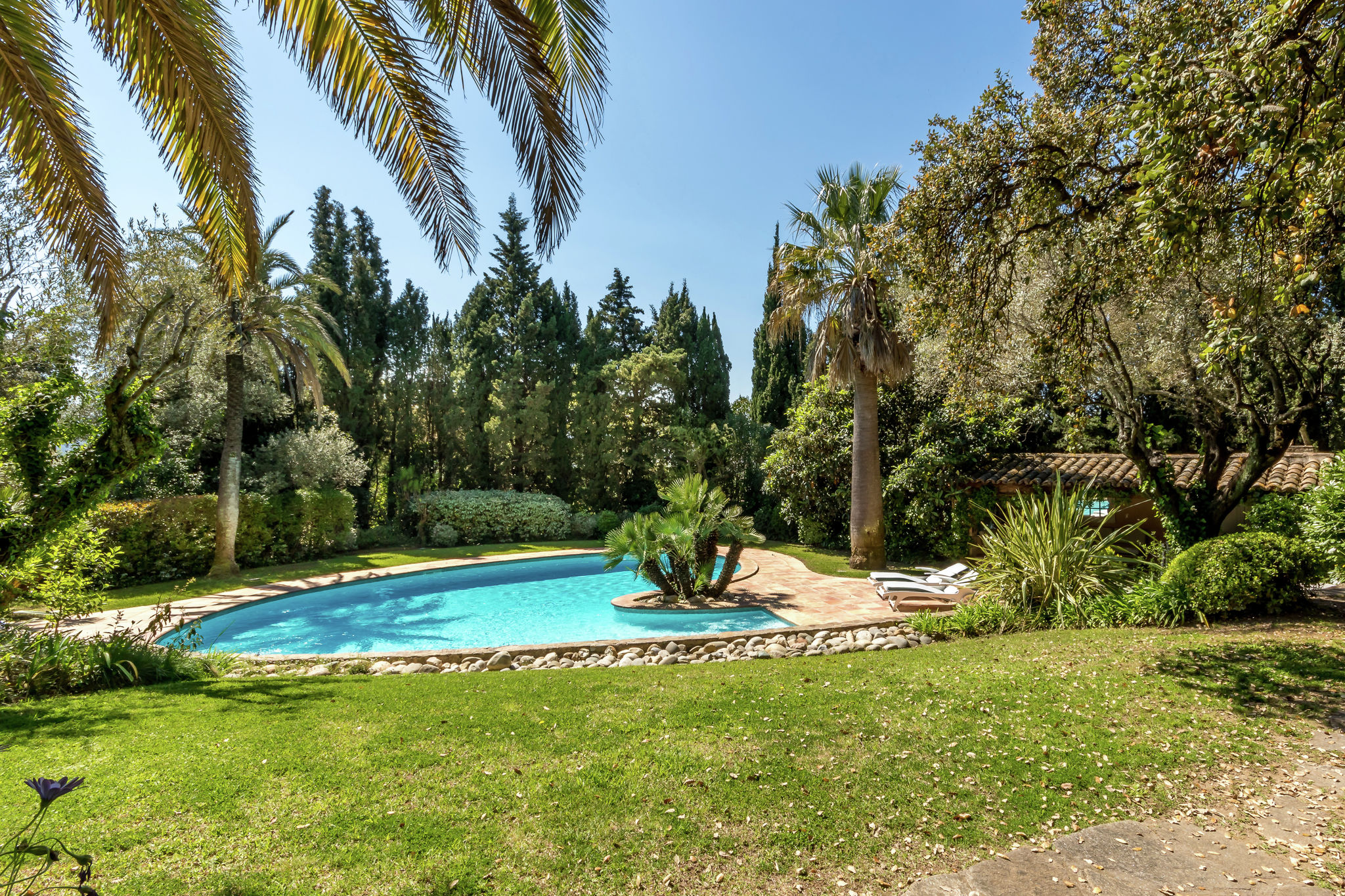 Magnifique villa avec piscine à Grimaud