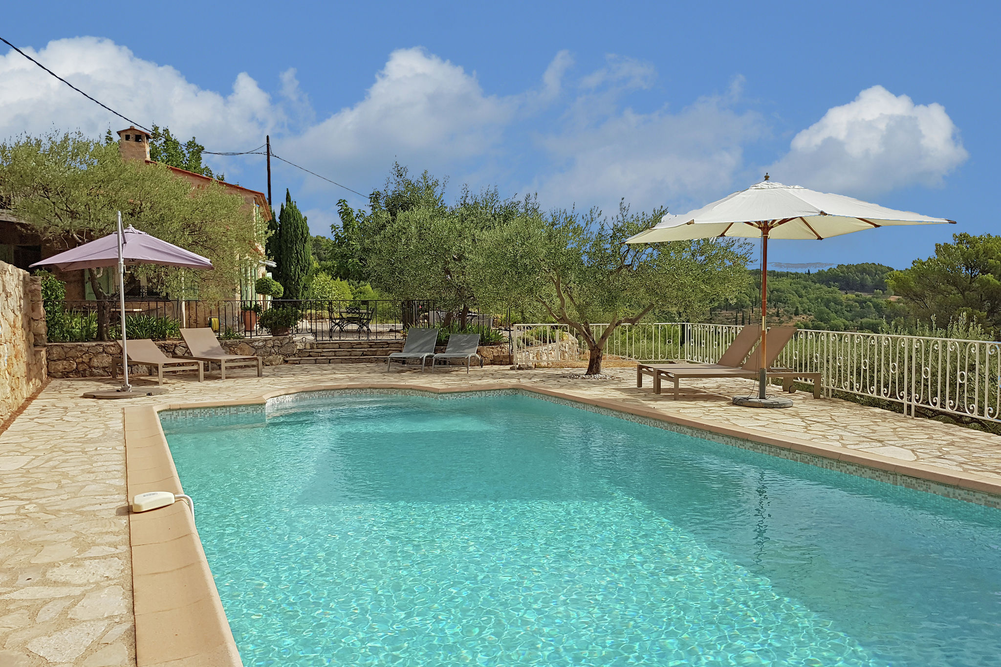 Villa de charme à Seillans avec piscine
