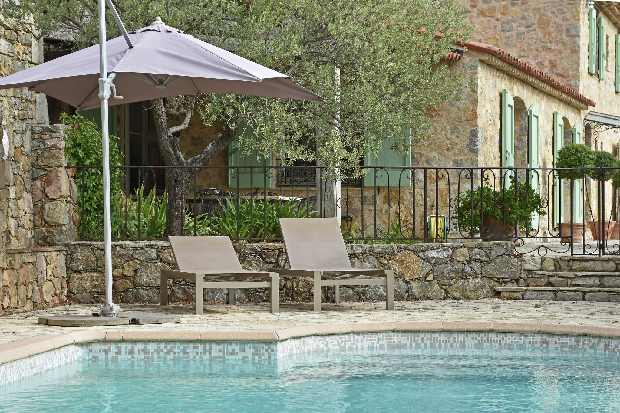 Provencaalse airconditioned villa met privé zwembad en schitterend uitzicht