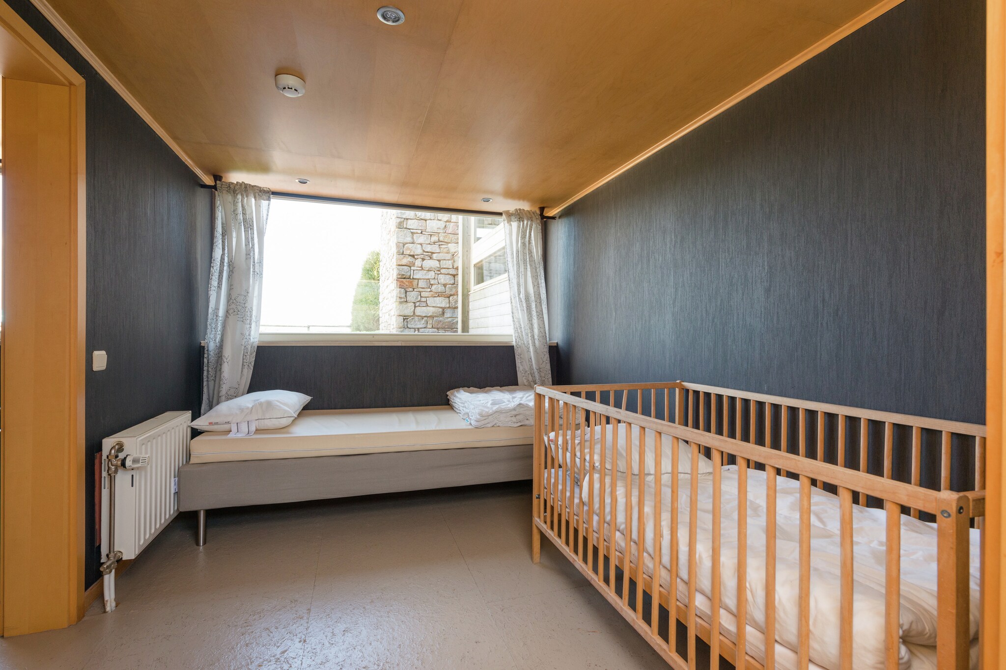 Vakantiehuis Robertville max. 15 personen 2 huisdieren 6 slaapkamers zwembad #22