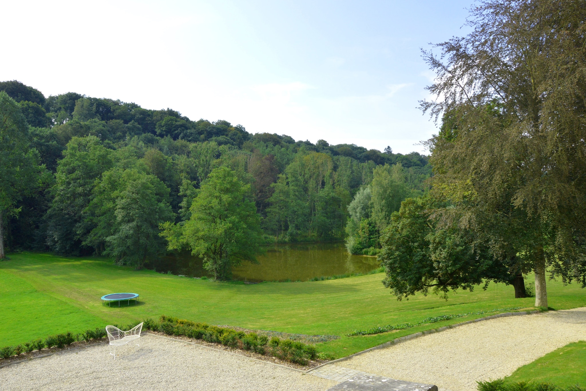 Chateau des Deux Etangs 36 pers-Uitzicht zomer