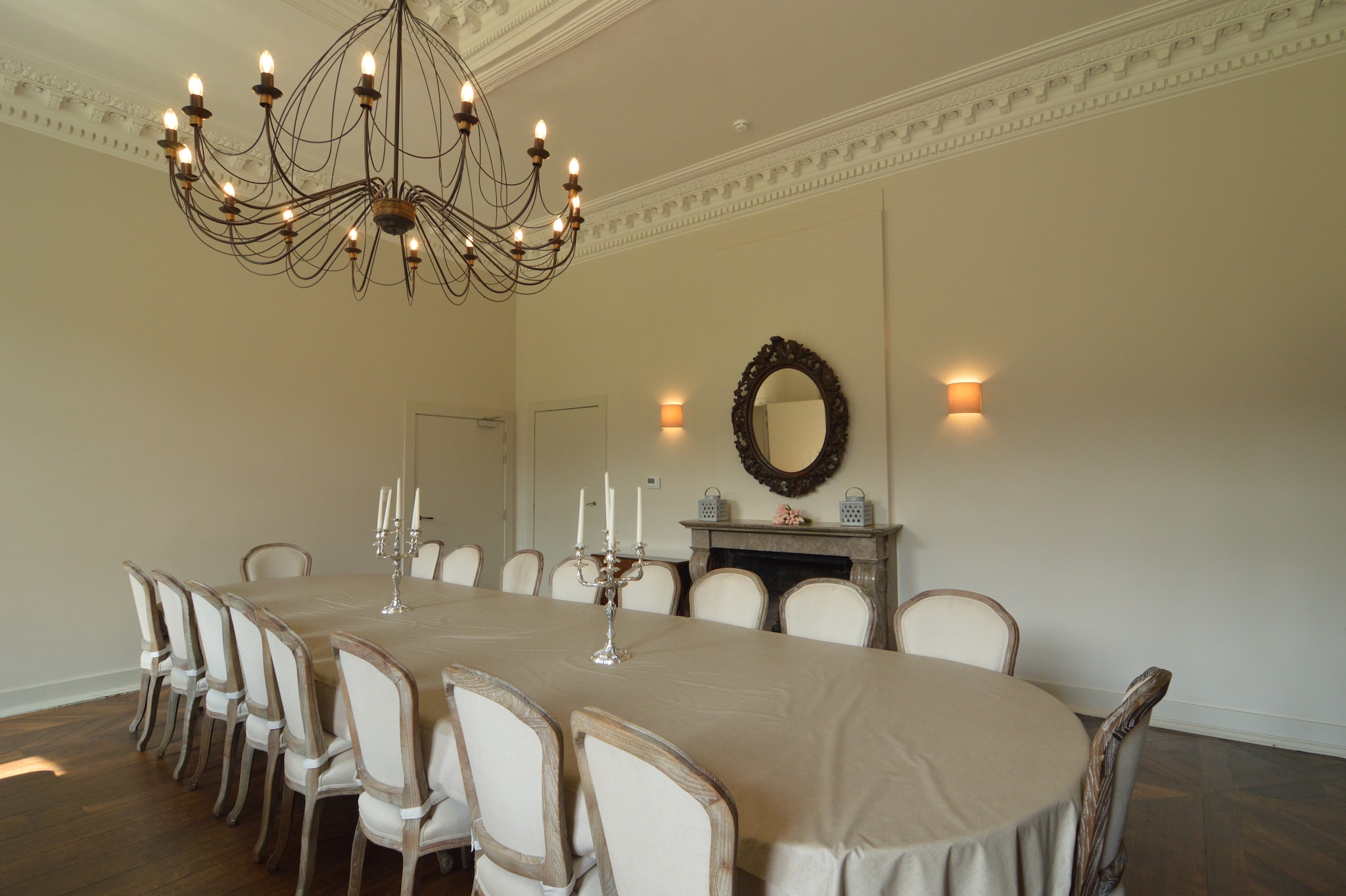 Vakantiehuis Vyle-Et-Tharoul max. 24 personen 6 slaapkamers sauna #8