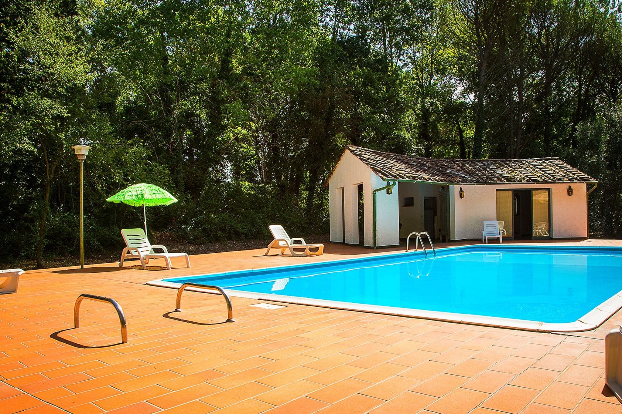 Großartiges Ferienhaus in Montecatini Val di Cecina mit Pool
