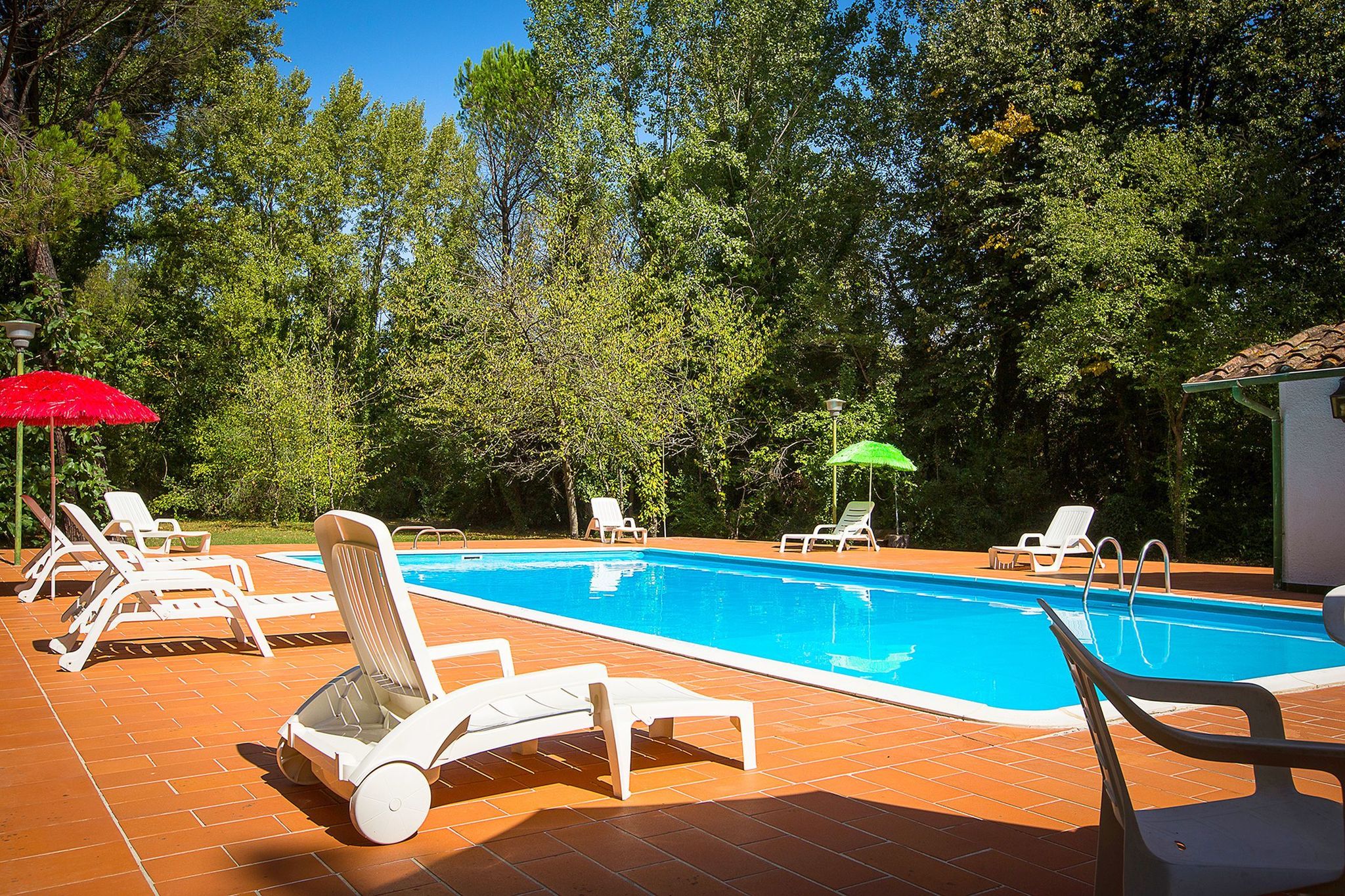 Großartiges Ferienhaus in Montecatini Val di Cecina mit Pool