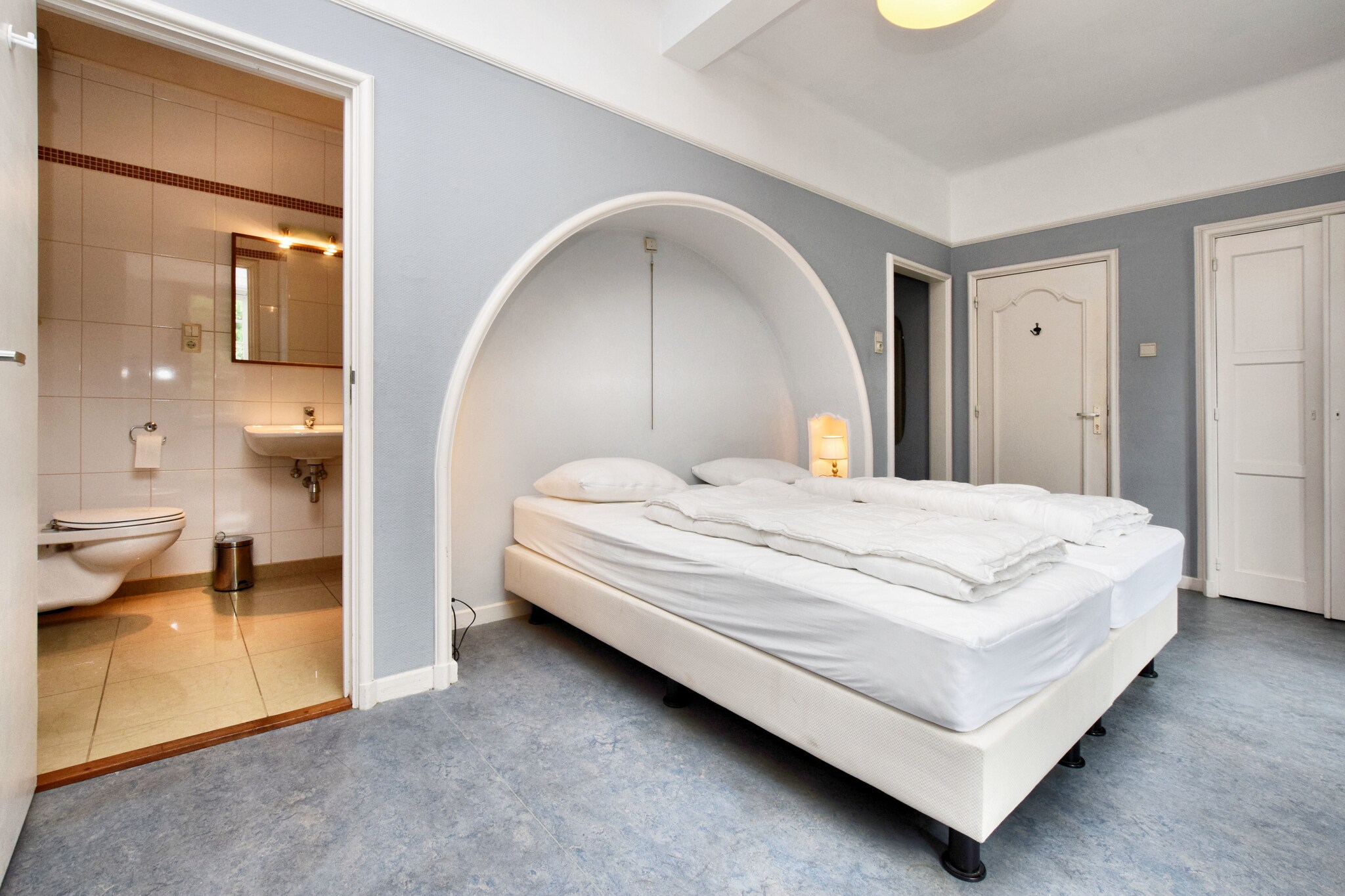 Vakantiehuis Spa max. 25 personen 3 huisdieren 11 slaapkamers #15
