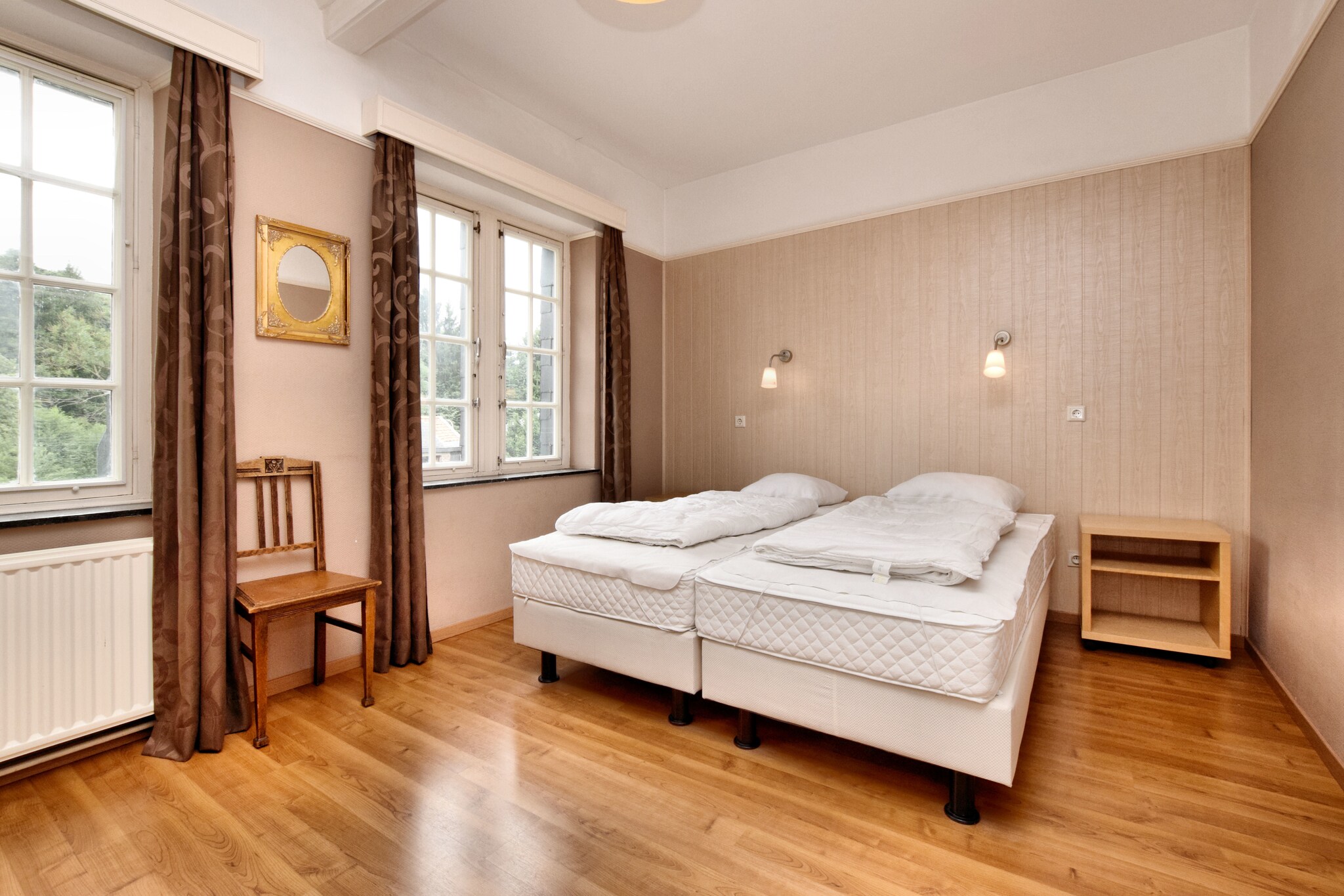 Vakantiehuis Spa max. 25 personen 3 huisdieren 11 slaapkamers #18