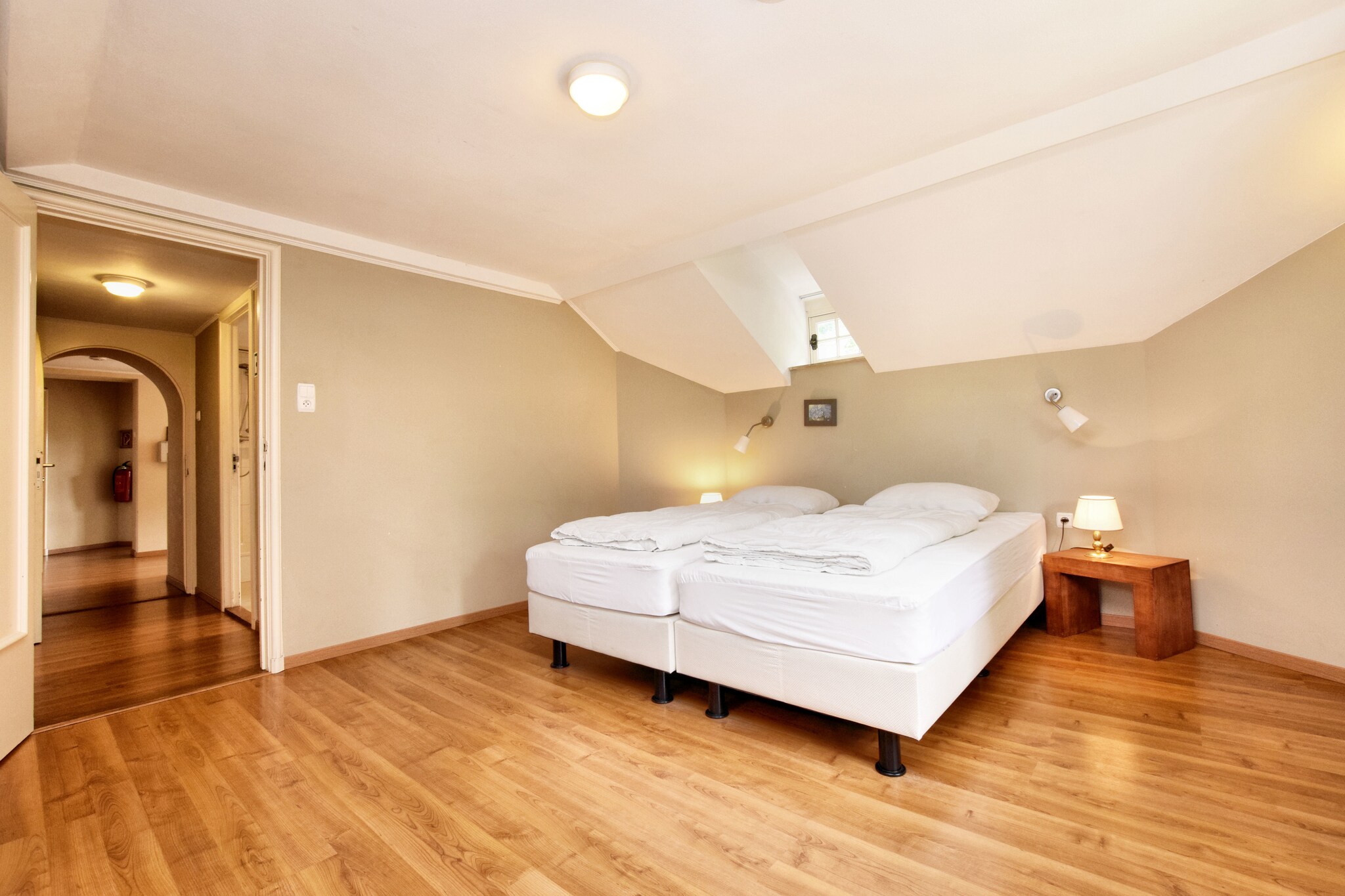 Vakantiehuis Spa max. 25 personen 3 huisdieren 11 slaapkamers #25