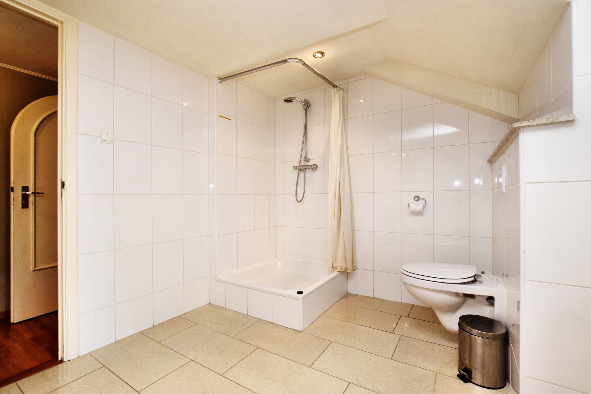 Vakantiehuis Spa max. 25 personen 3 huisdieren 11 slaapkamers #35