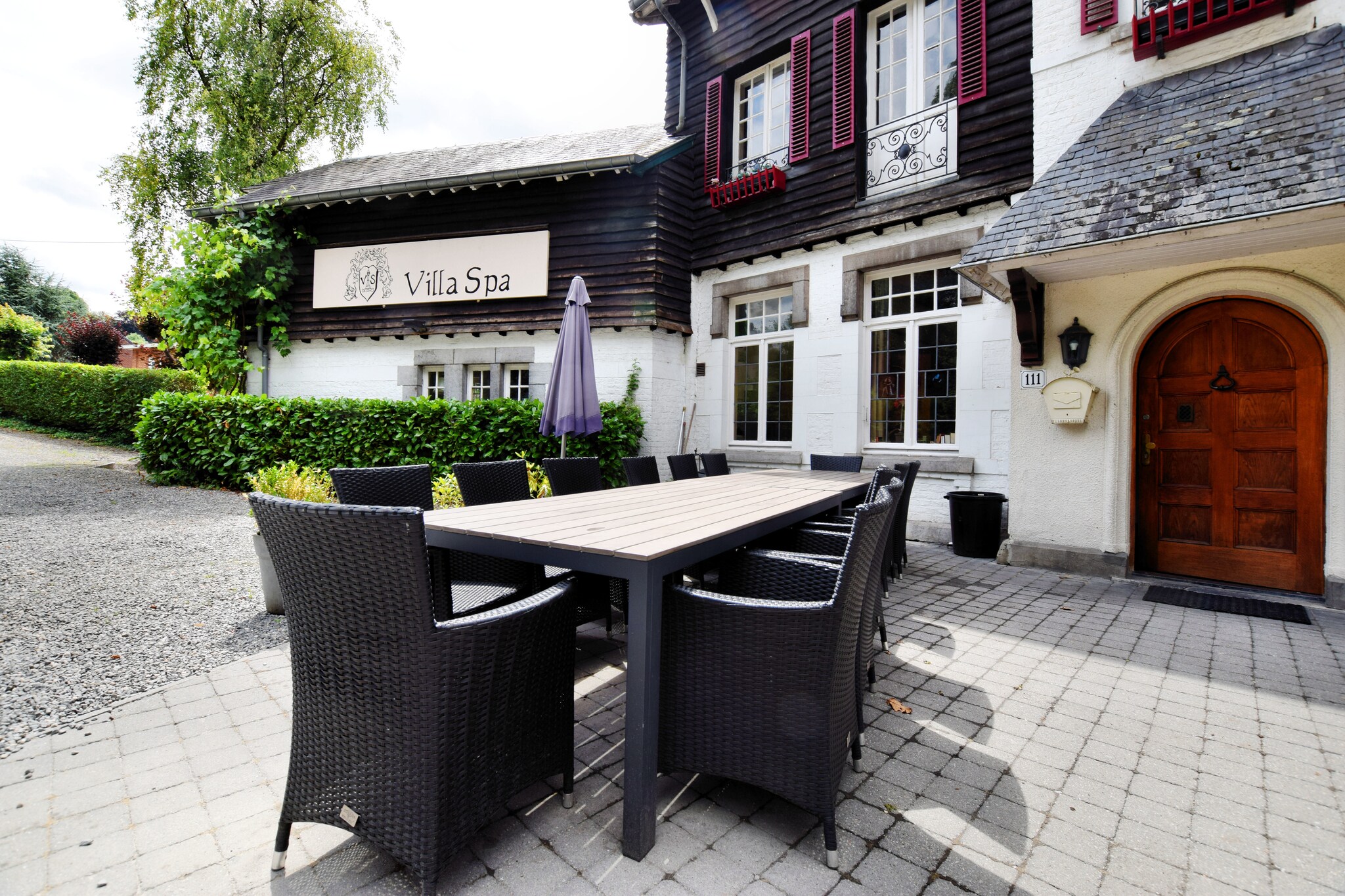 Vakantiehuis Spa max. 25 personen 3 huisdieren 11 slaapkamers #39