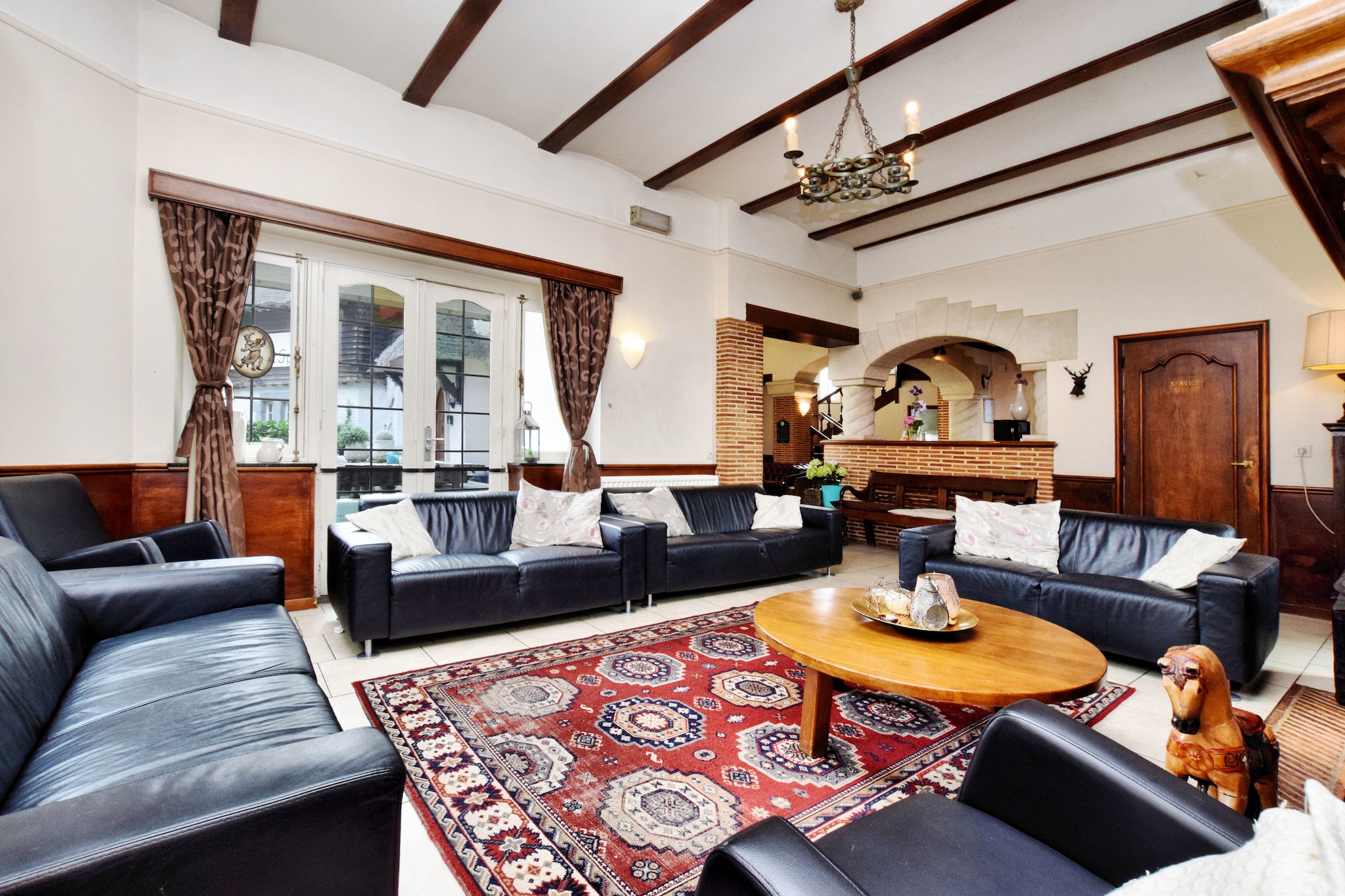 Vakantiehuis Spa max. 25 personen 3 huisdieren 11 slaapkamers #5