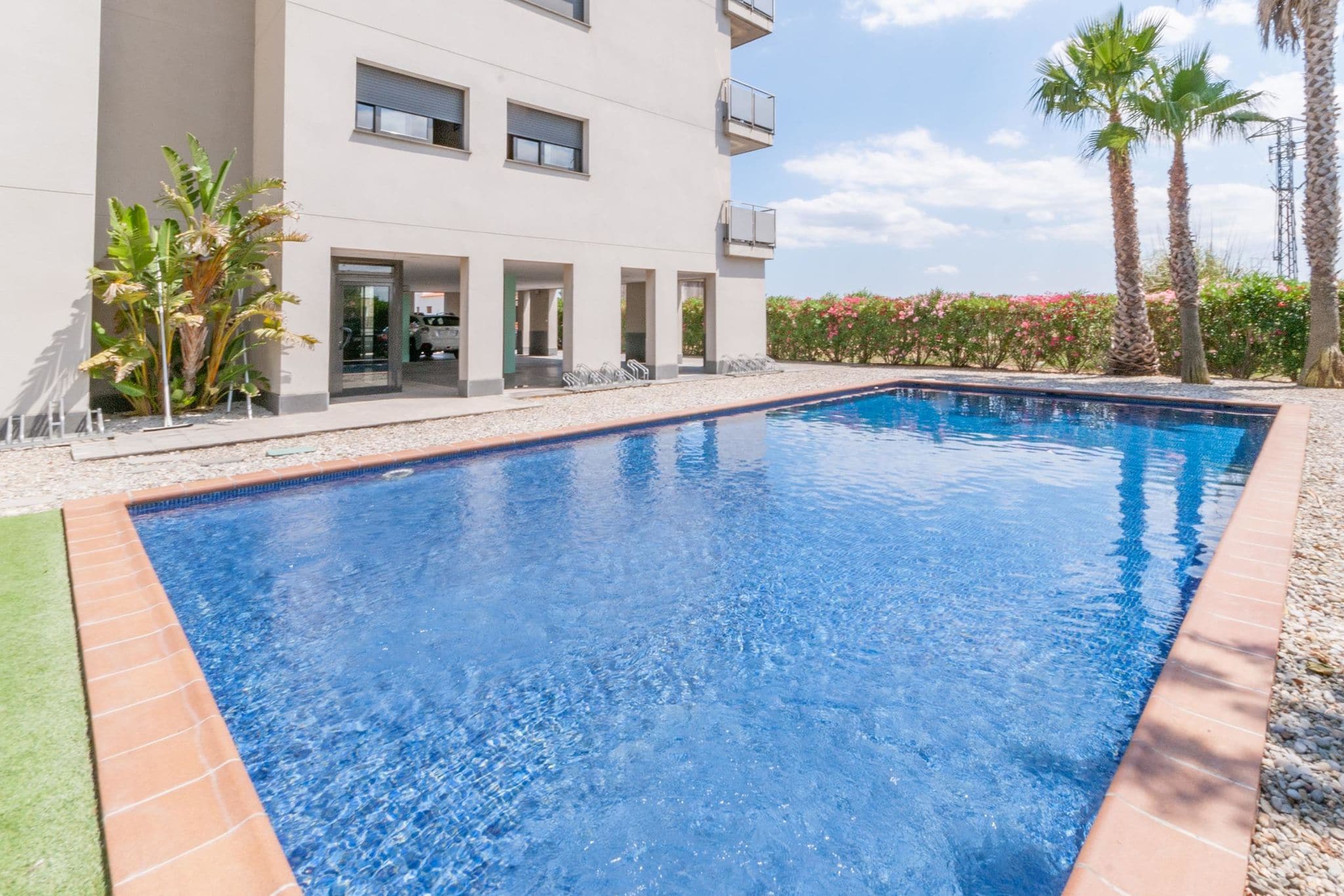 Appartement spacieux à Bon Relax avec piscine