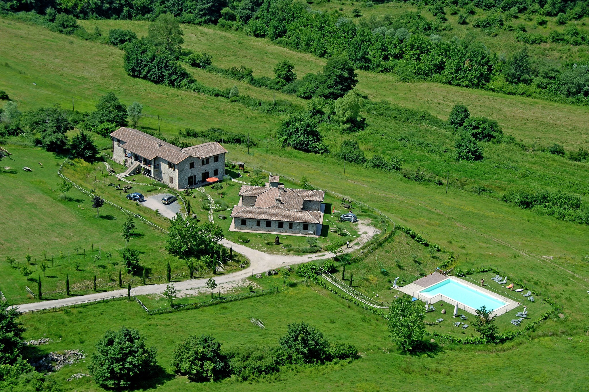 Schönes Bauernhaus in Umbrien mit Schwimmbad