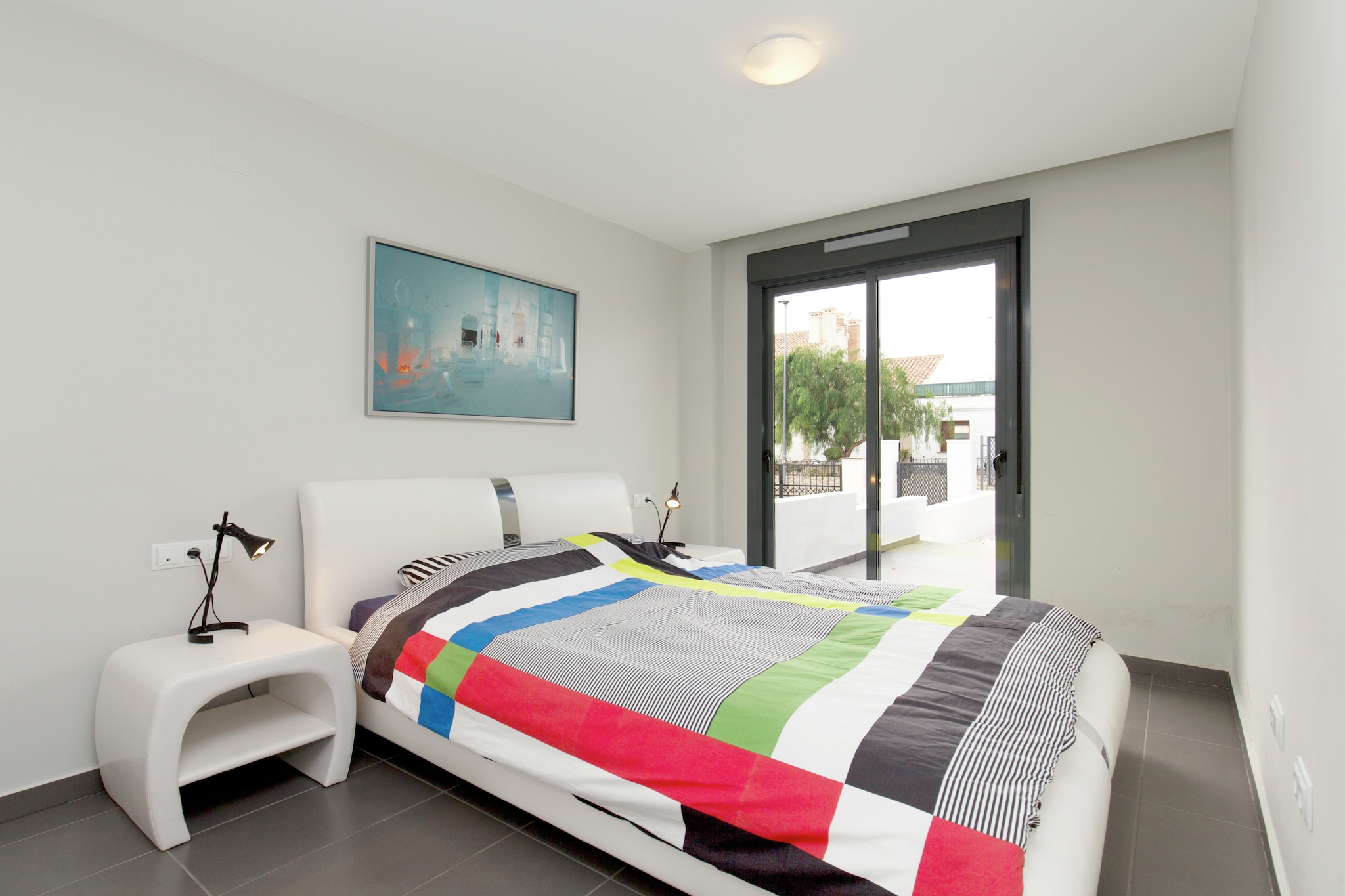 Ground floor: (open kitchen(cooker(ceramic), microwave, dishwasher), Living/diningroom(TV(satellite), dining table), bedroom(double bed), bedroom(double bed or 2 single beds), bathroom(shower, washbasin, toilet))\n\nOn the 1st floor: (bedroom(double bed or 2 single beds), bathroom(washbasin, toilet))\n\nroof terrace, garden(shared with other guests), garden(private), garden furniture, swimming pool(shared with other guests)