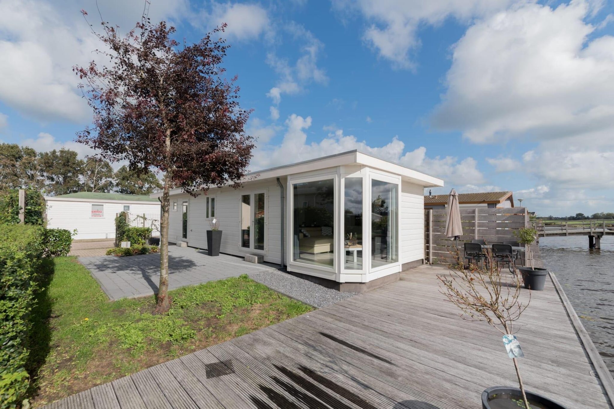 De Edammer  4 personen-Buitenkant zomer