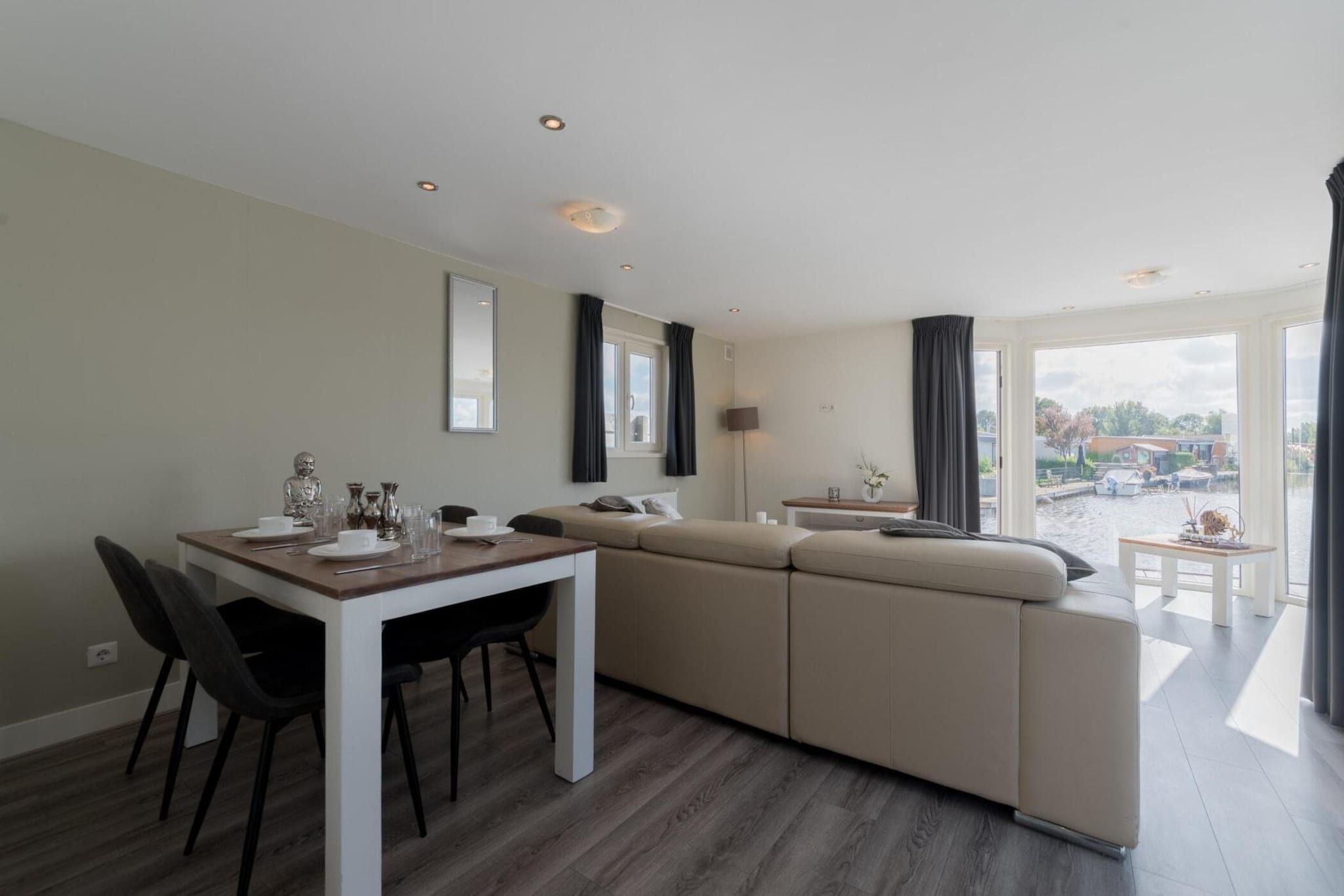 De Edammer  4 personen-Eetkamer