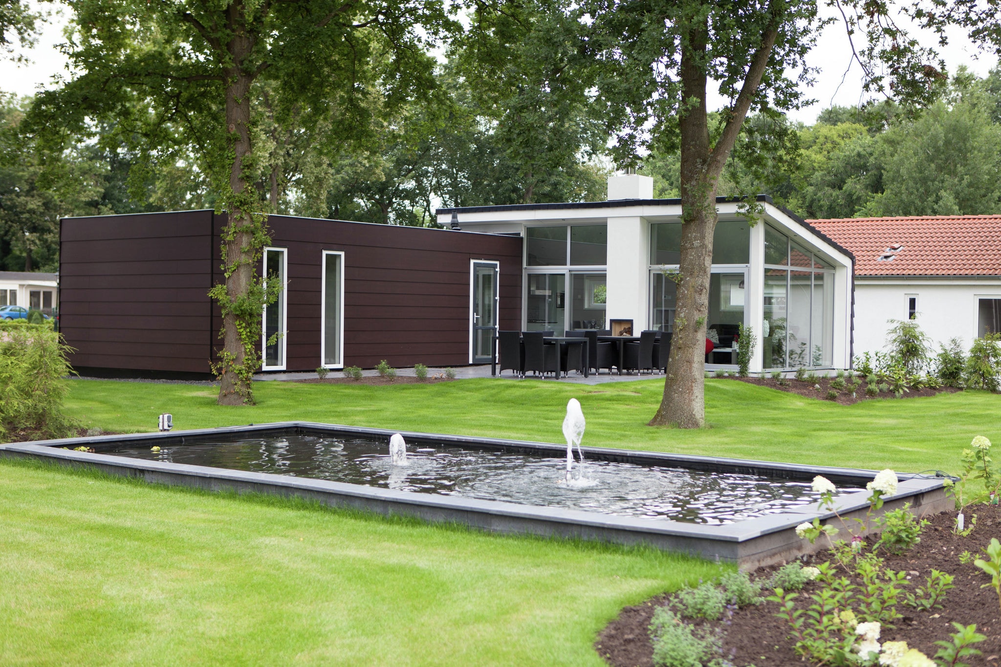 Bungalow at 30 km from Maastricht
