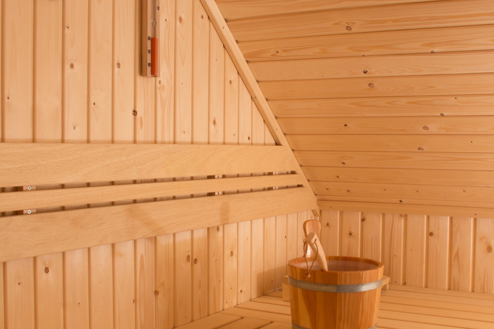 Vakantiehuis met bubbelbad en sauna in rustige omgeving in Zeeland