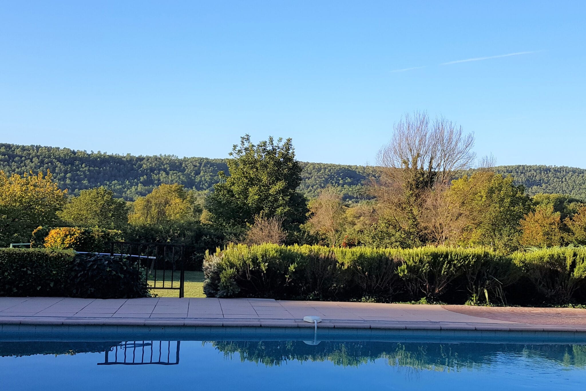 Luxuriöses Ferienhaus in Salernes mit privatem Pool