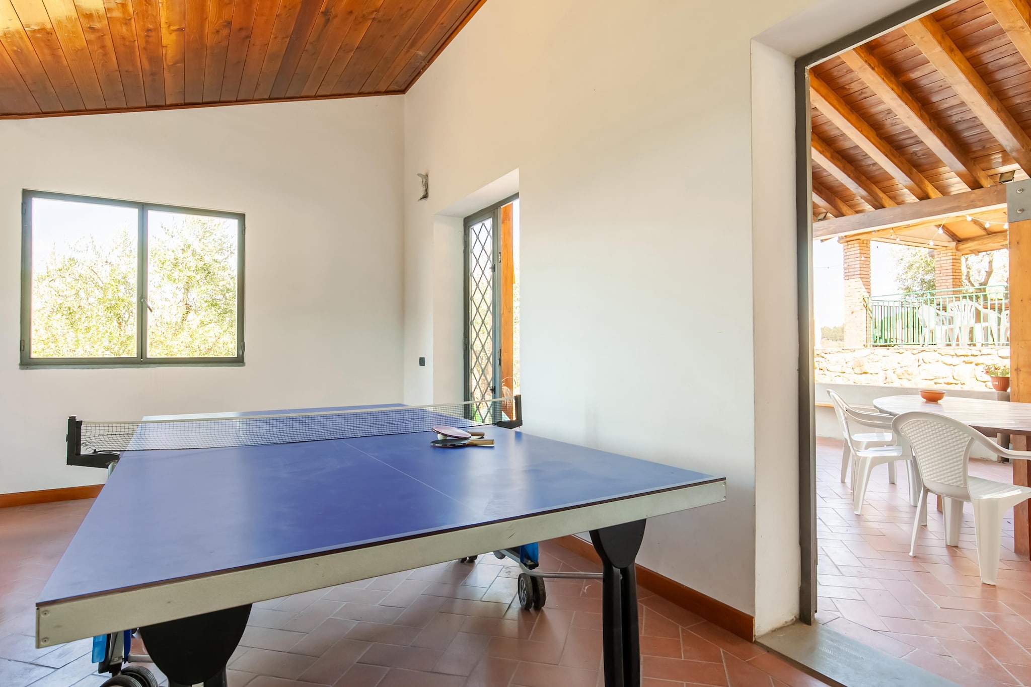 Farmhouse abode with Pool and Tuscan Charm