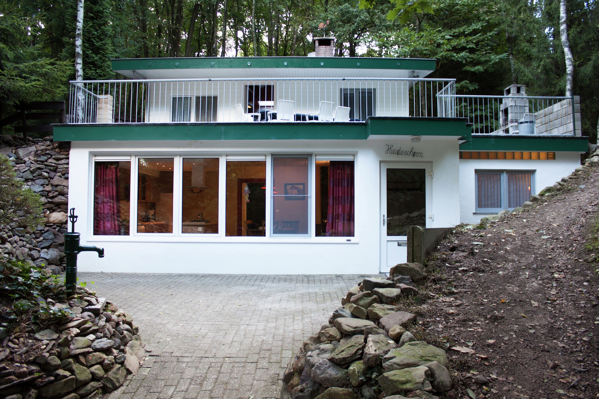 Vakantiehuizen Dilsen-Stokkem EUR-BE-3650-04