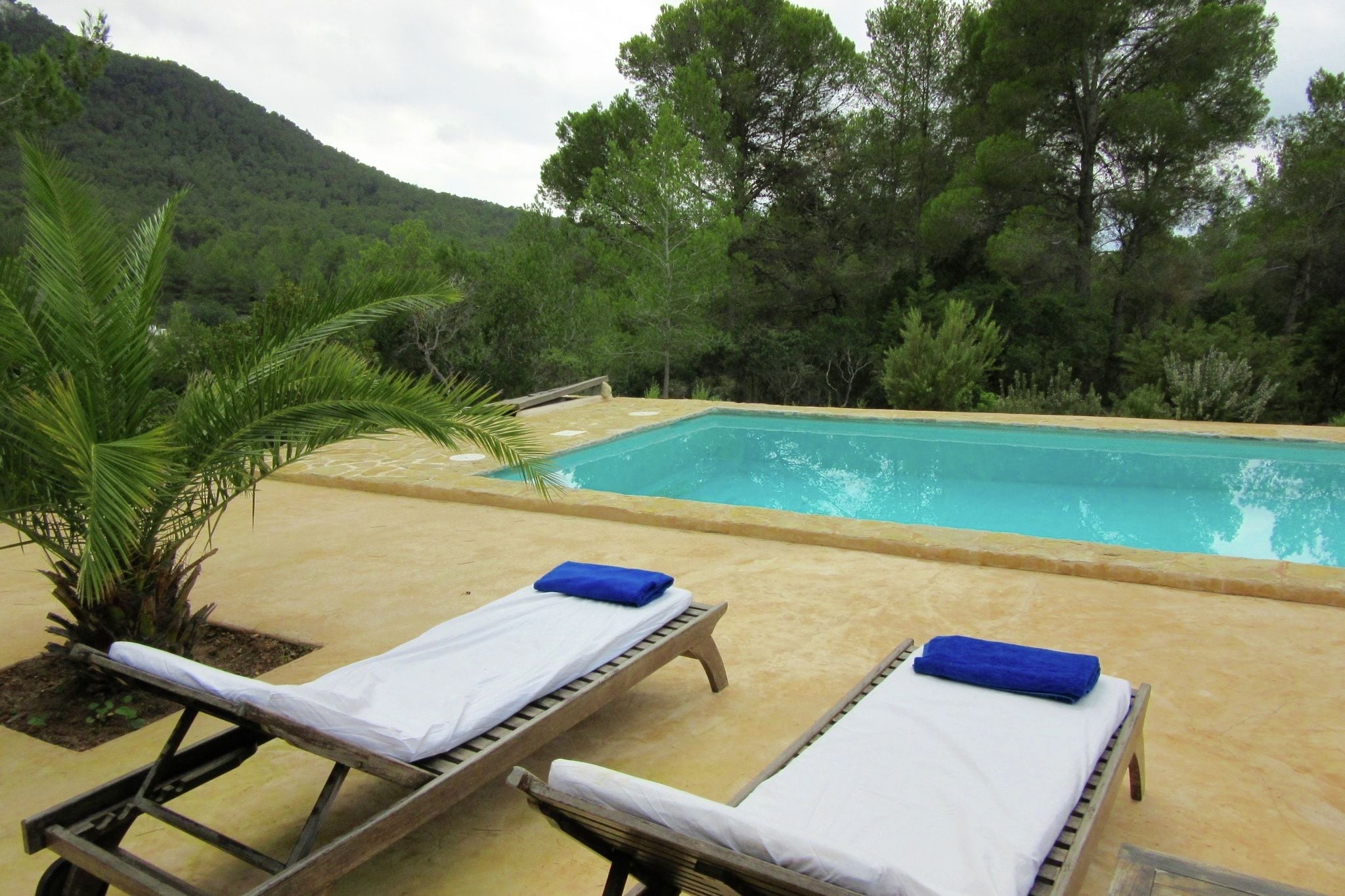 Maison de vacances spacieuse avec piscine aux Baléares