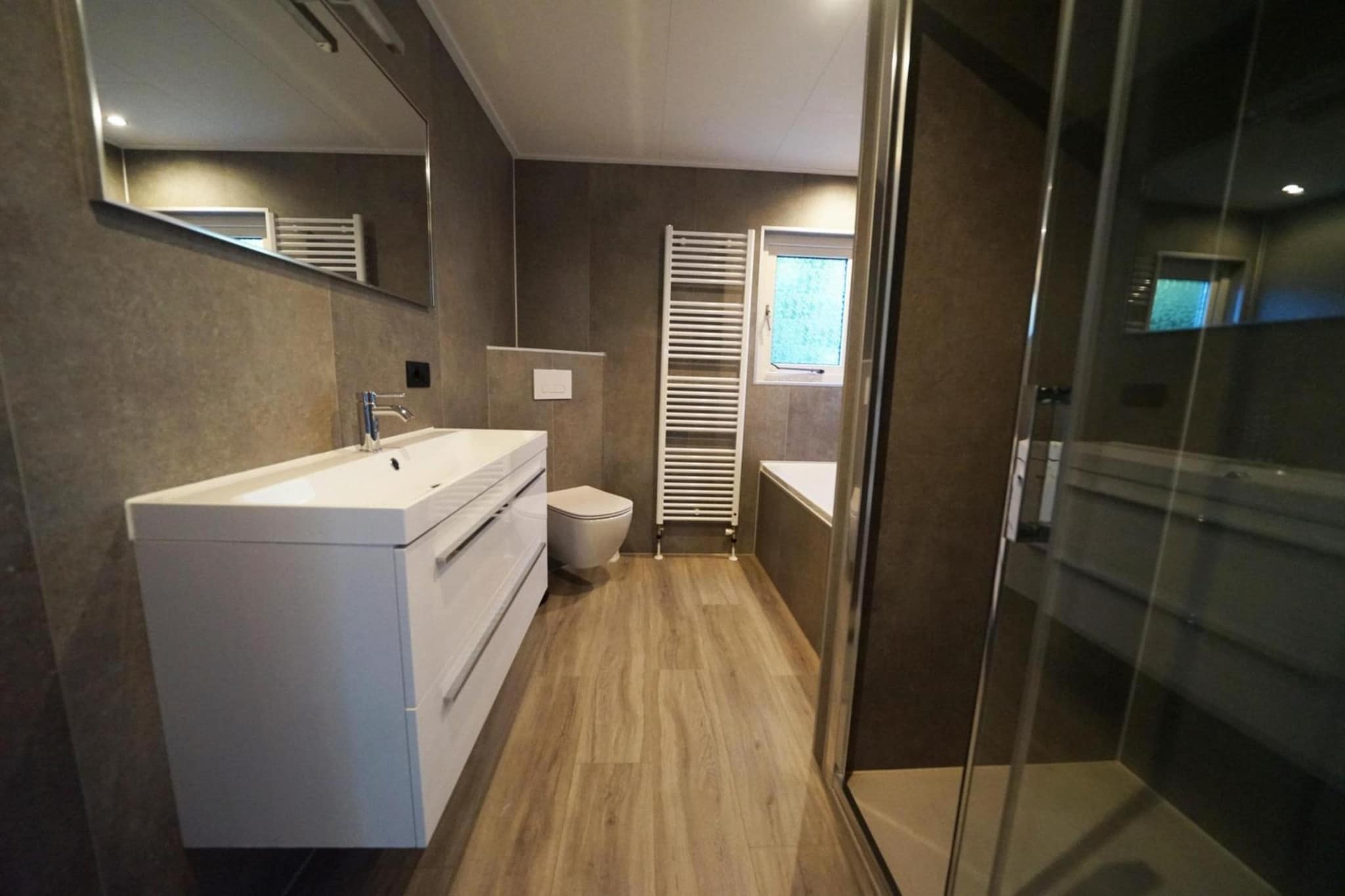 Hackfort L'Etage 10 - Badkamer