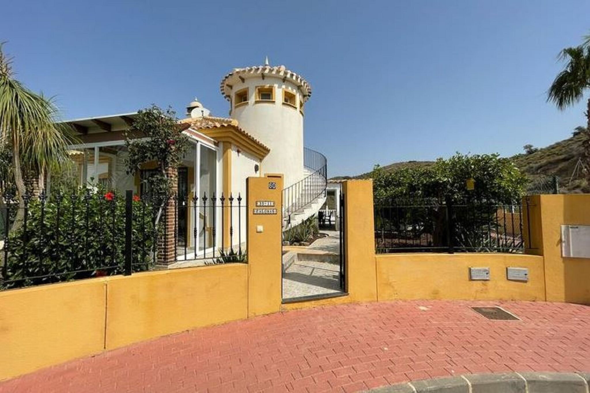 Großzügiges Ferienhaus mit Swimmingpool in Mazarrón